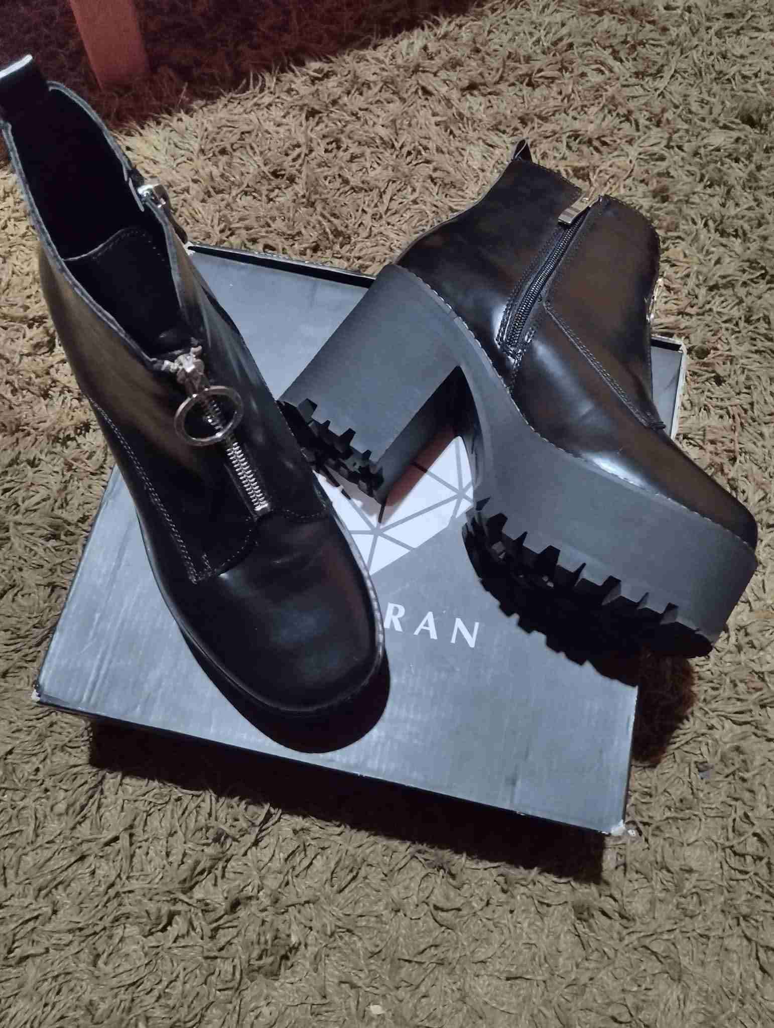 Botines Negros C/Morán - miniatura 2