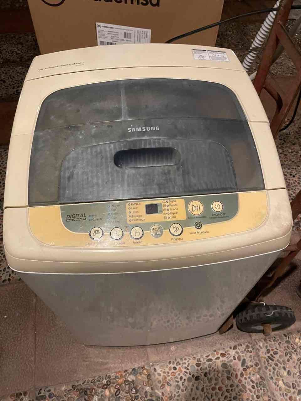 Lavadora Samsung semiautomática - miniatura 1