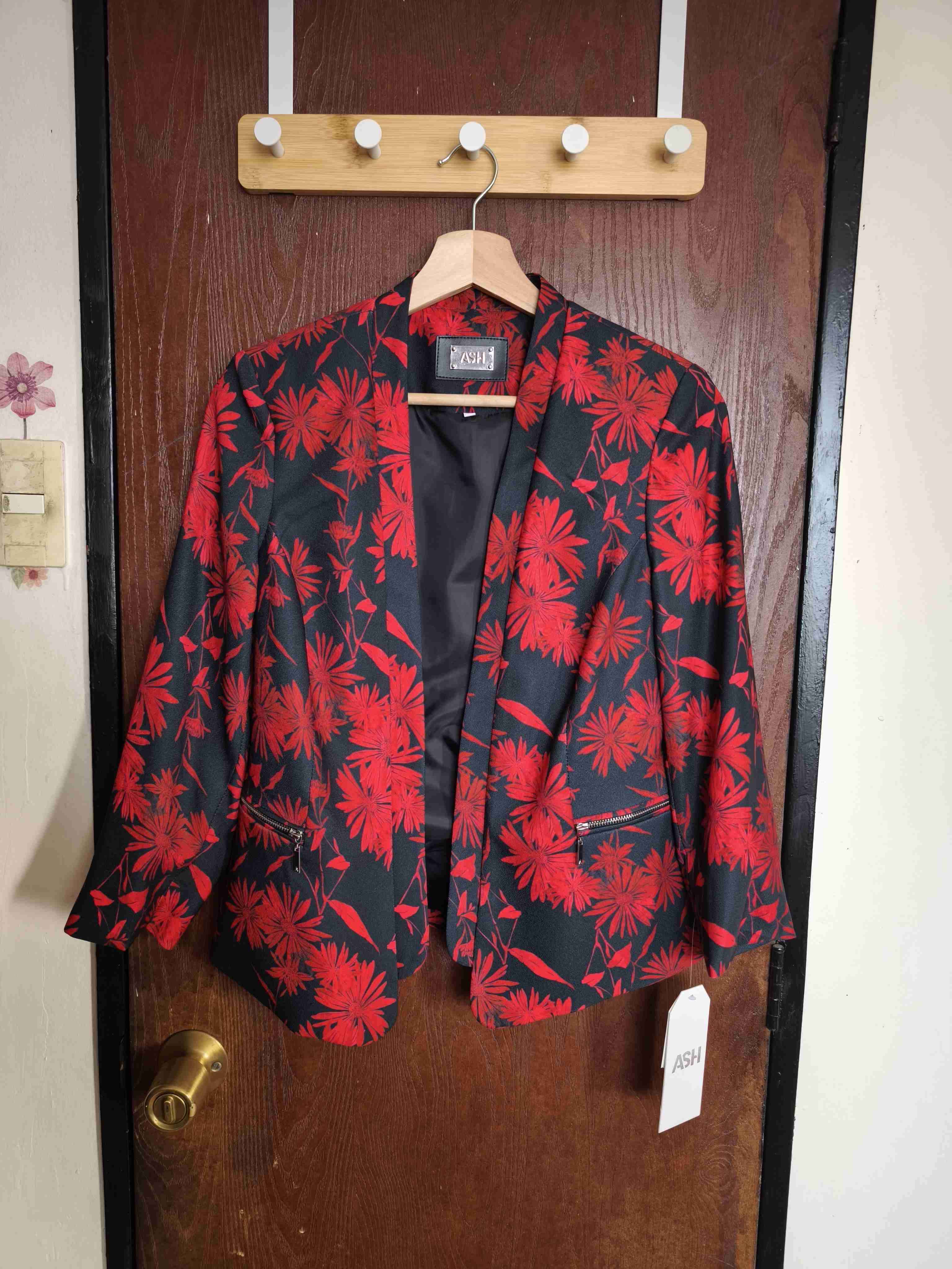 Blazer estampado floral rojo - 1