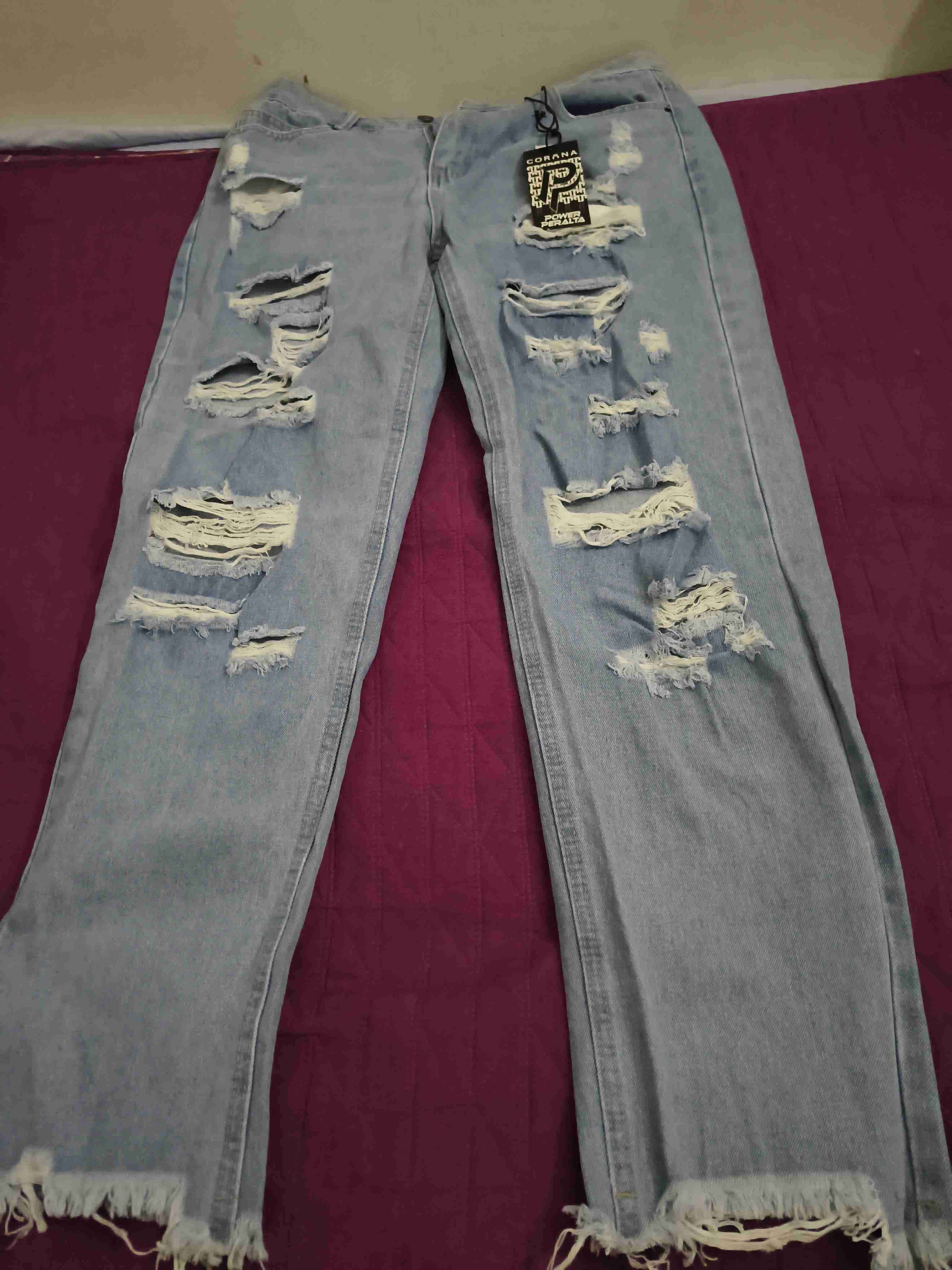 Jeans desgastados azul claro - miniatura 4