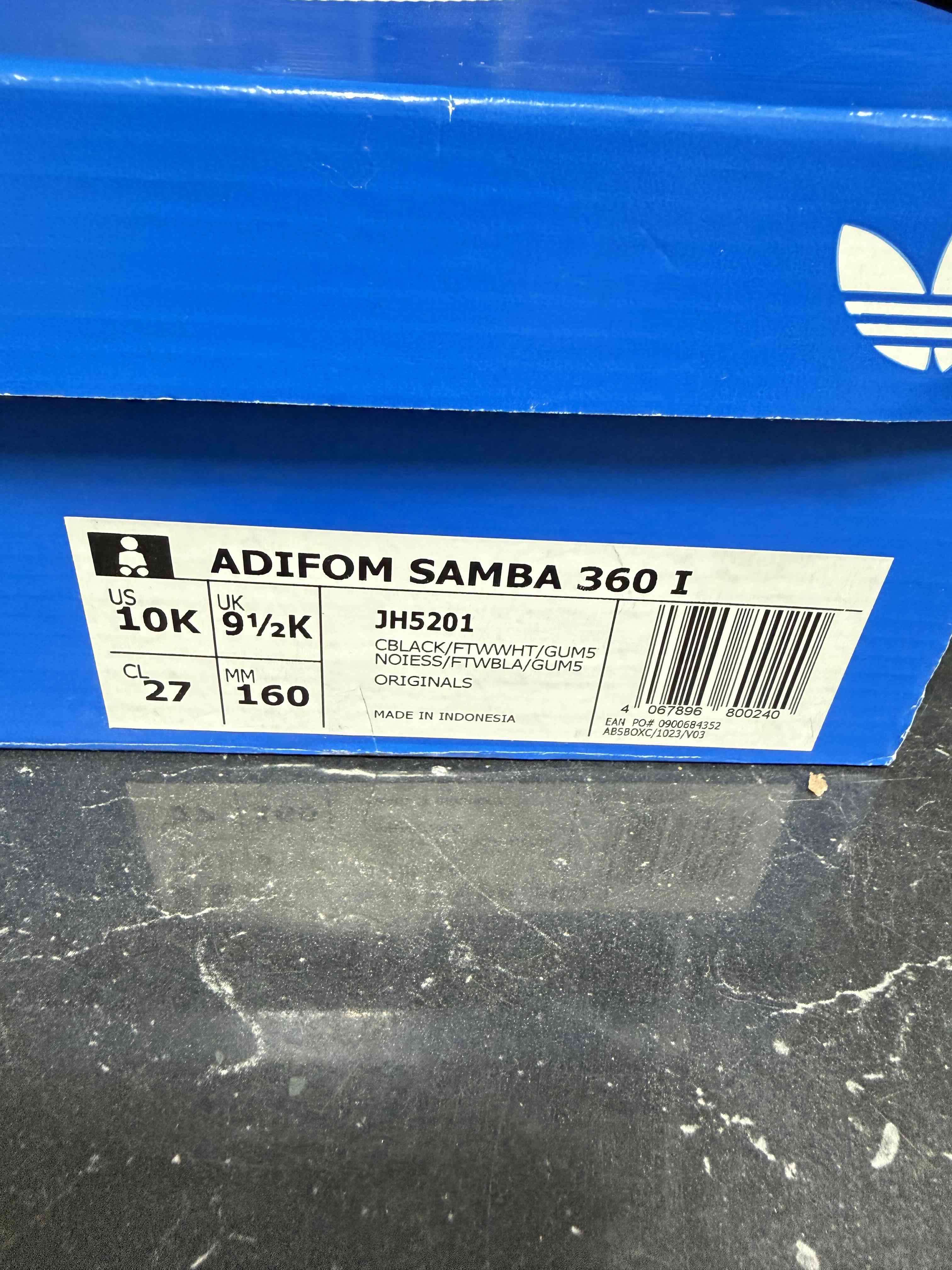 Zapatillas blancas con tiras - 6