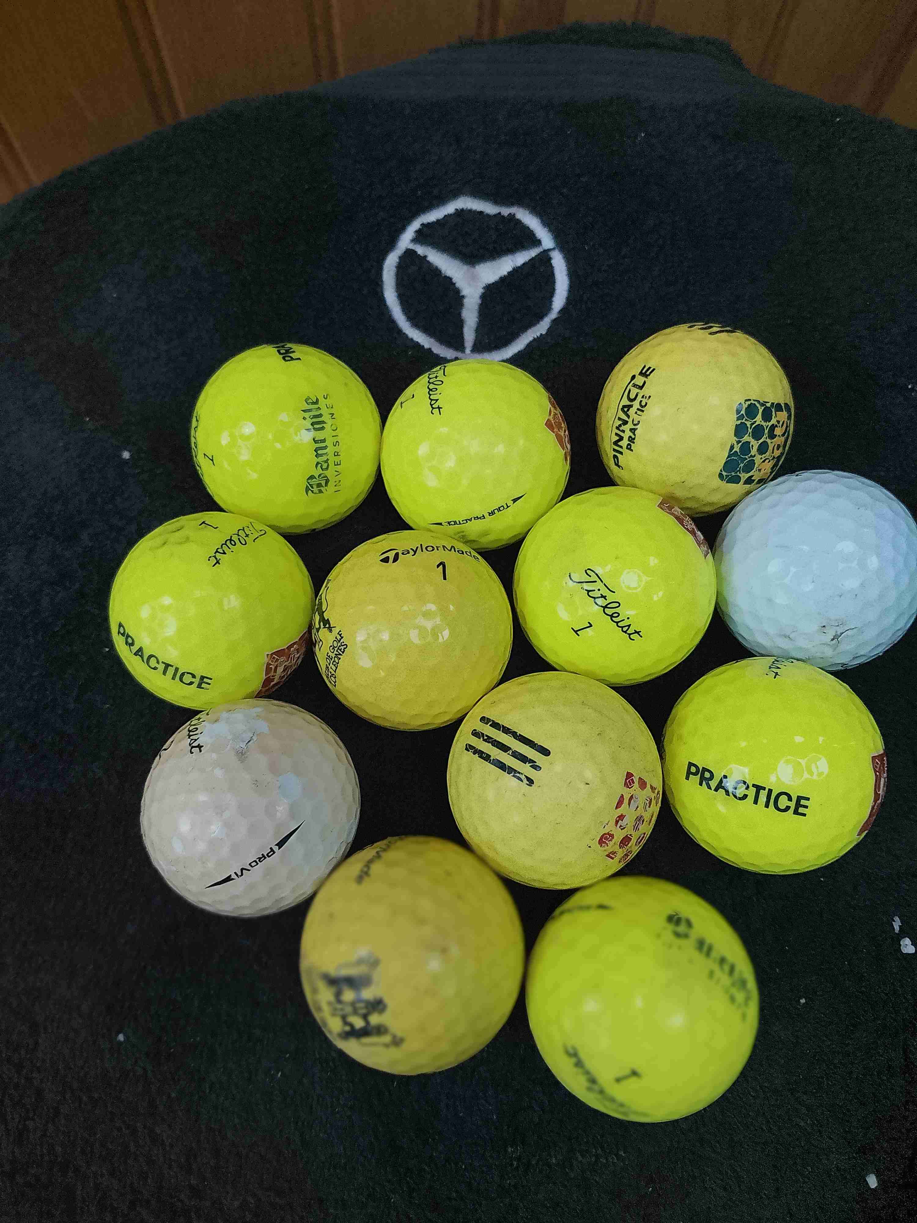 Pelotas de golf amarillas usadas - 3