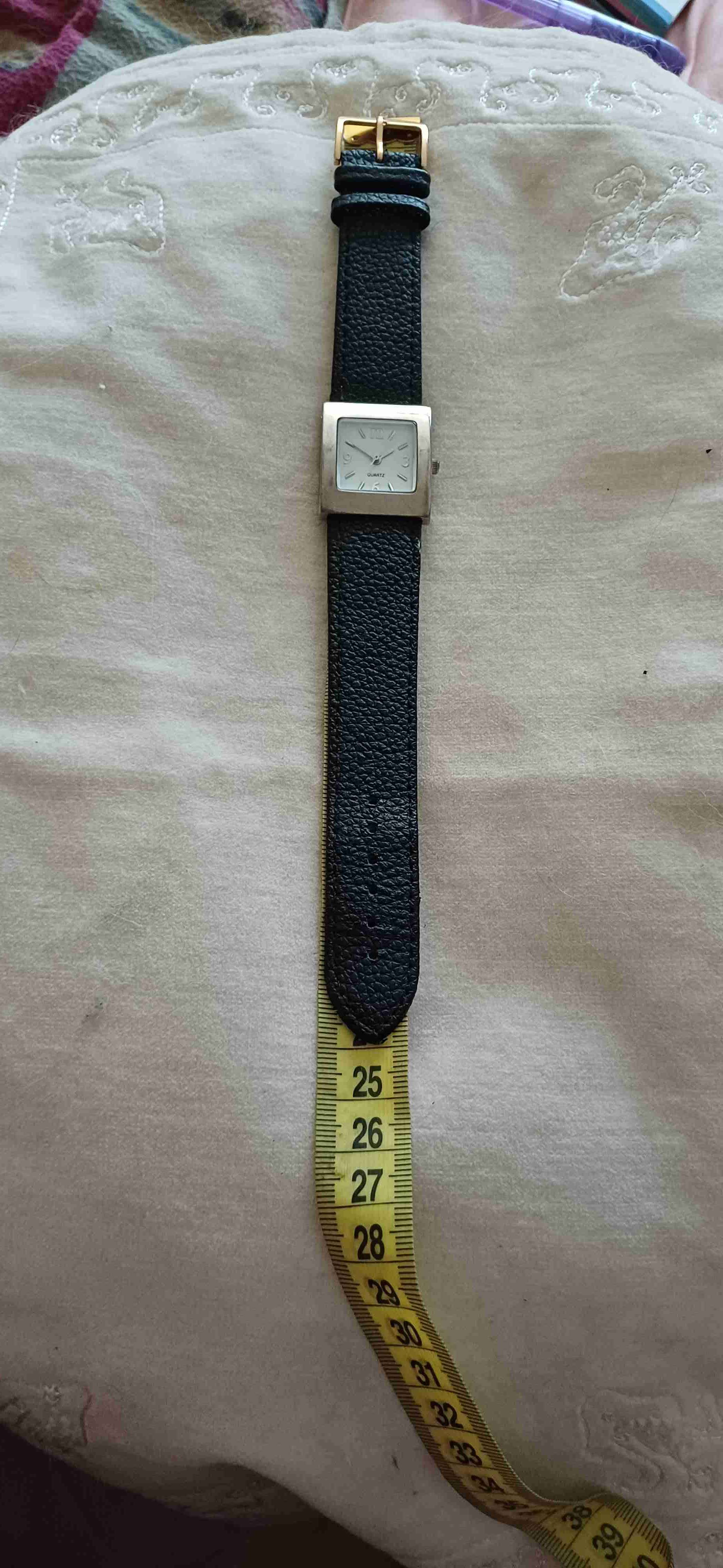 Reloj de pulsera cuadrado negro - 3