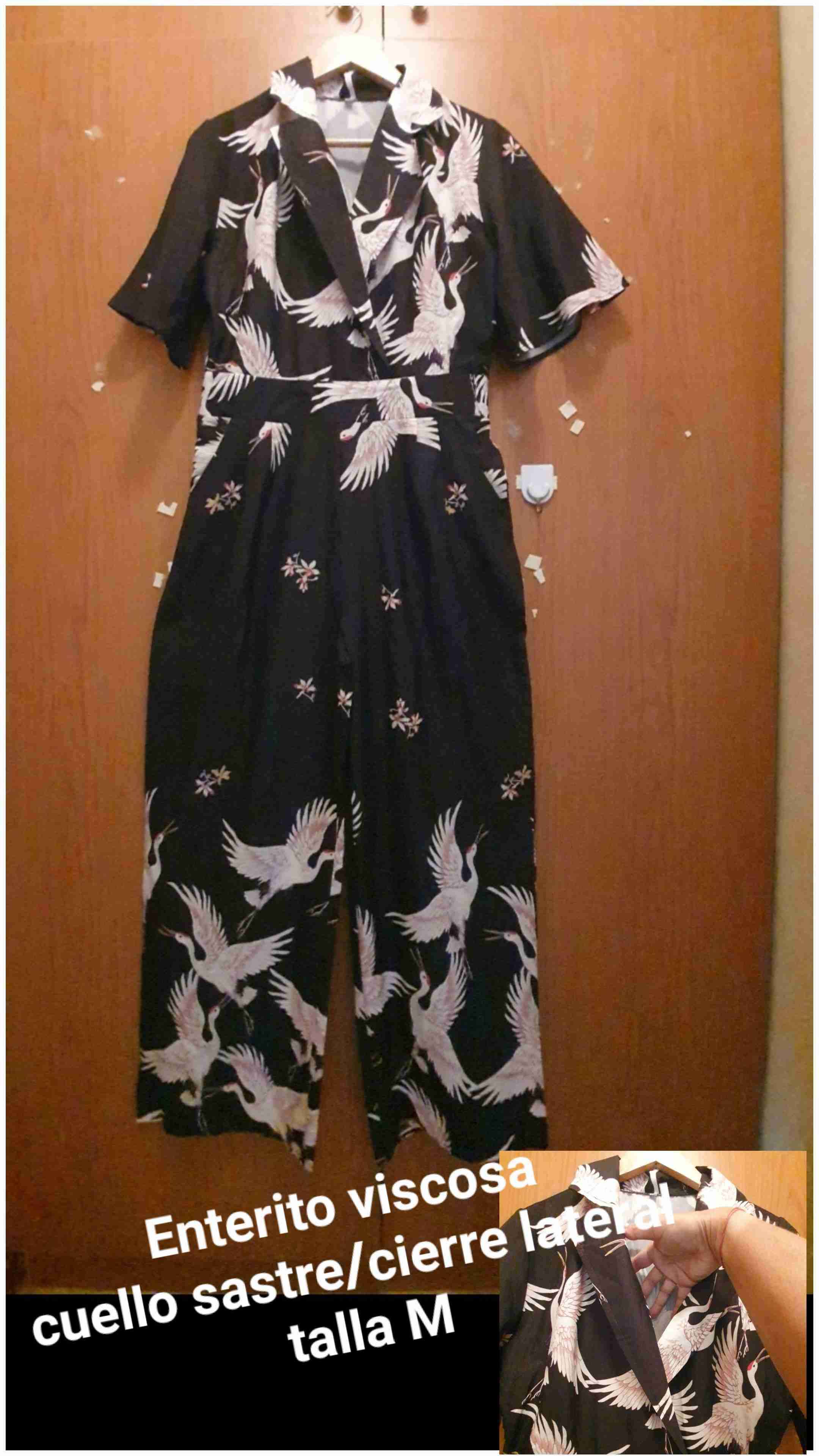 Enterito negro con estampado de grullas - 1