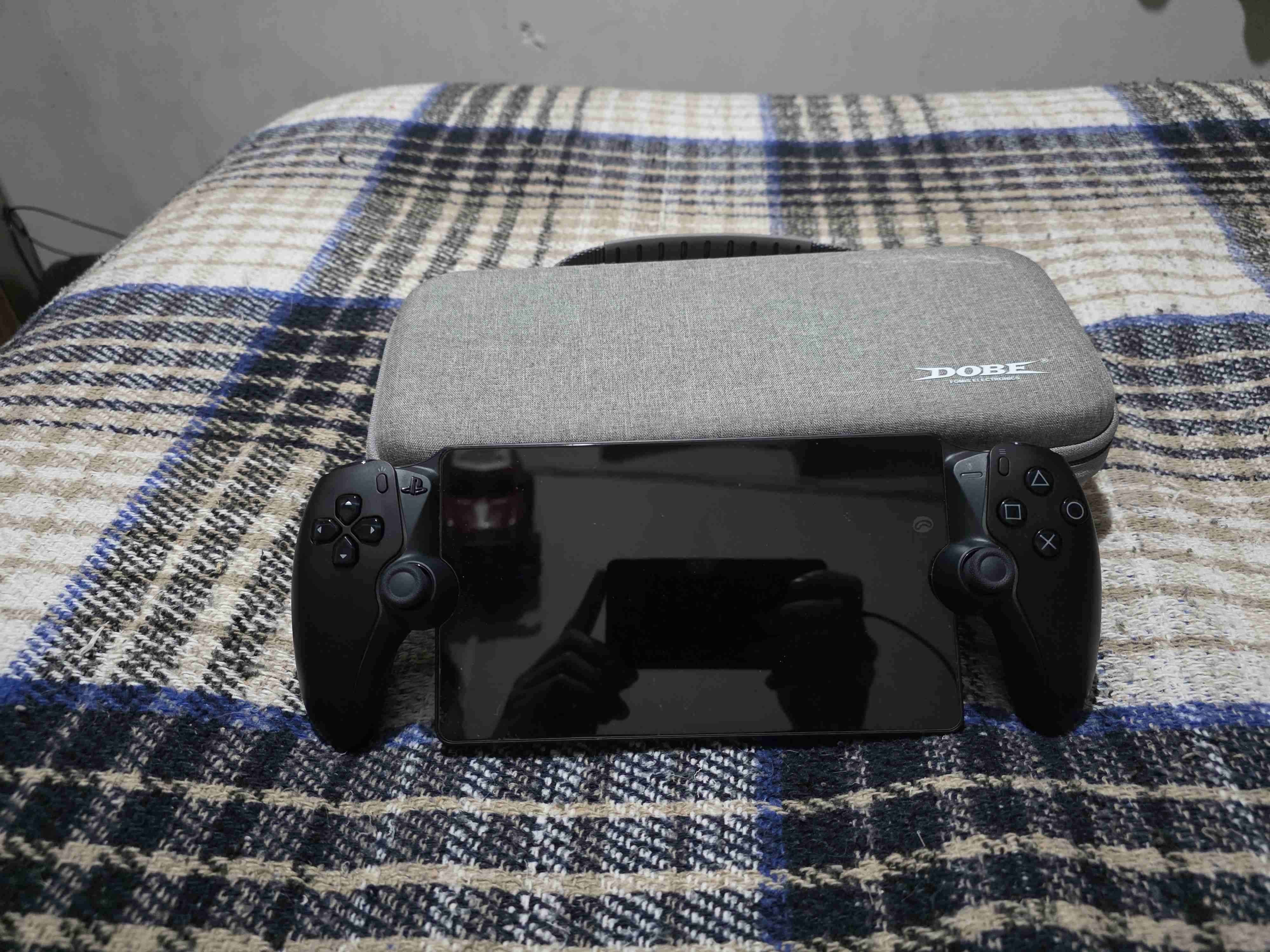 Consola PS Portal con estuche - miniatura 1