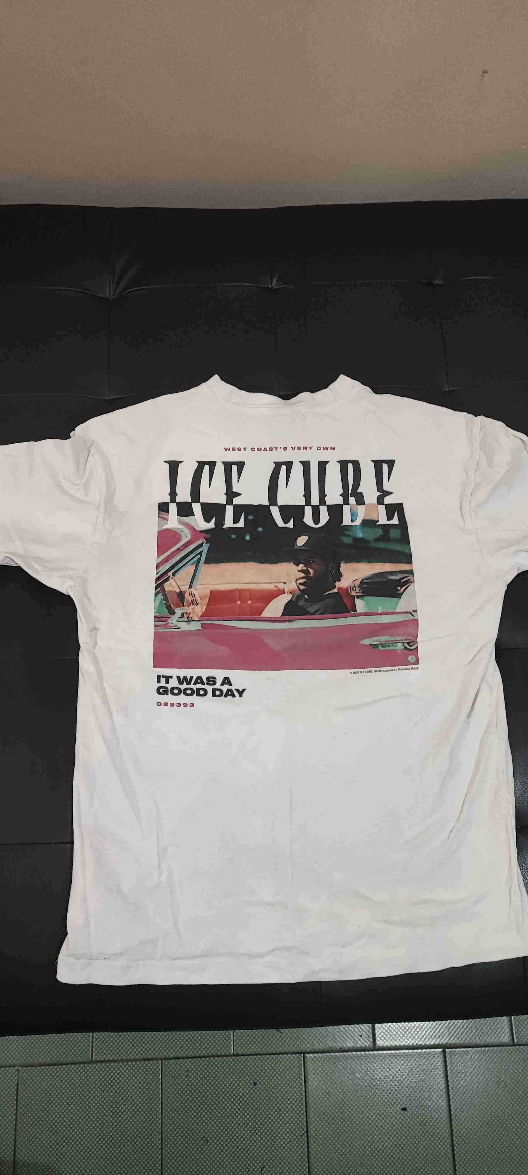 Polera H y M Ice Cube - 1