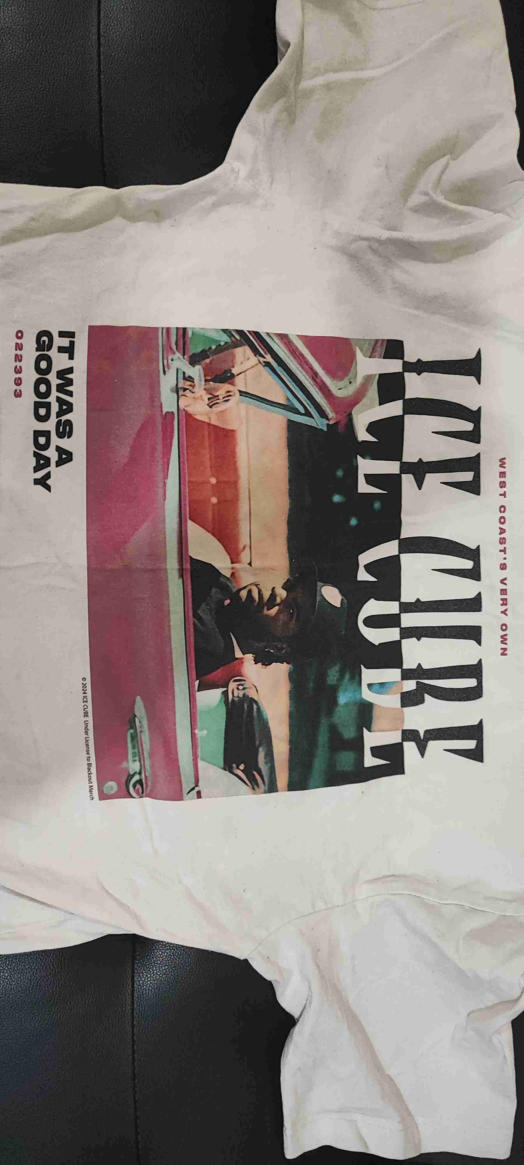 Polera H y M Ice Cube - 2