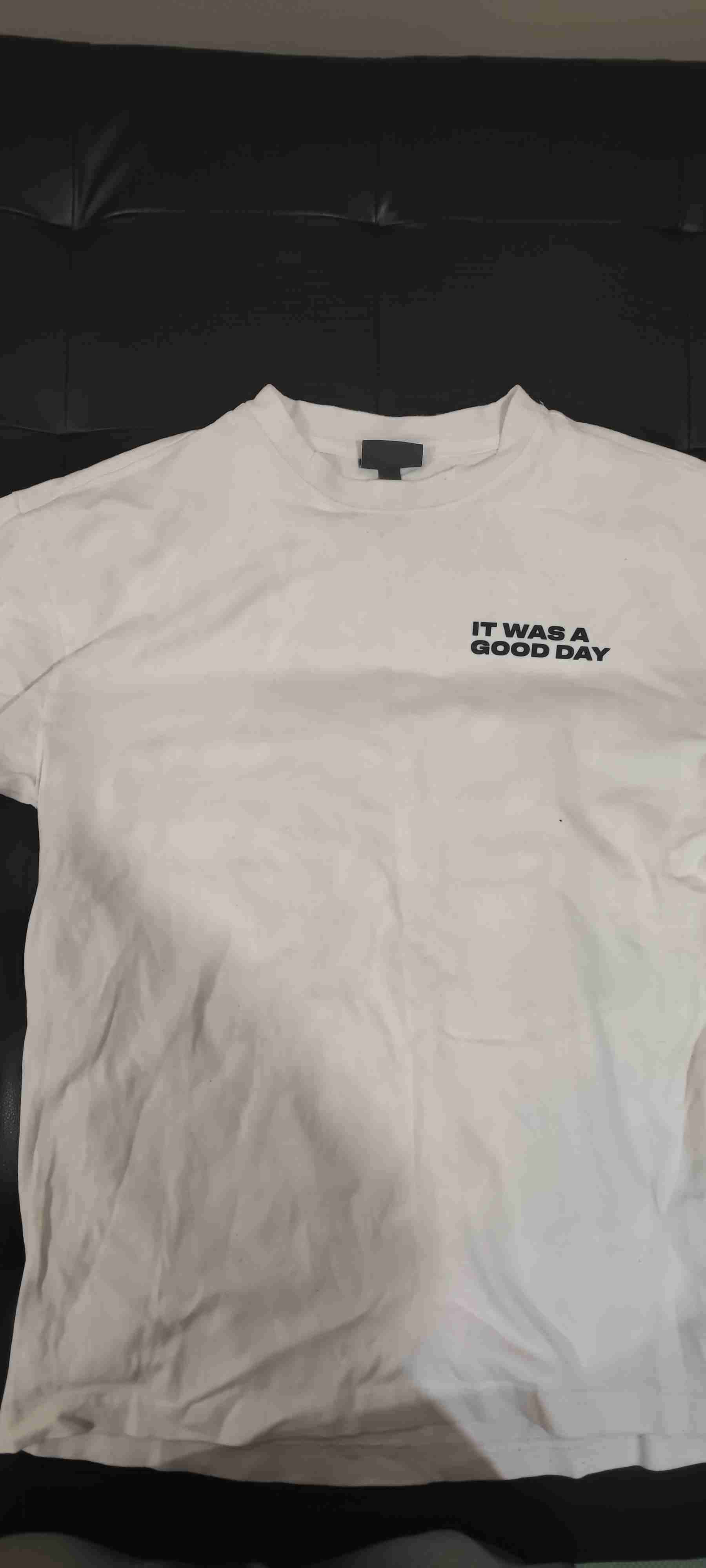 Polera H y M Ice Cube - 3