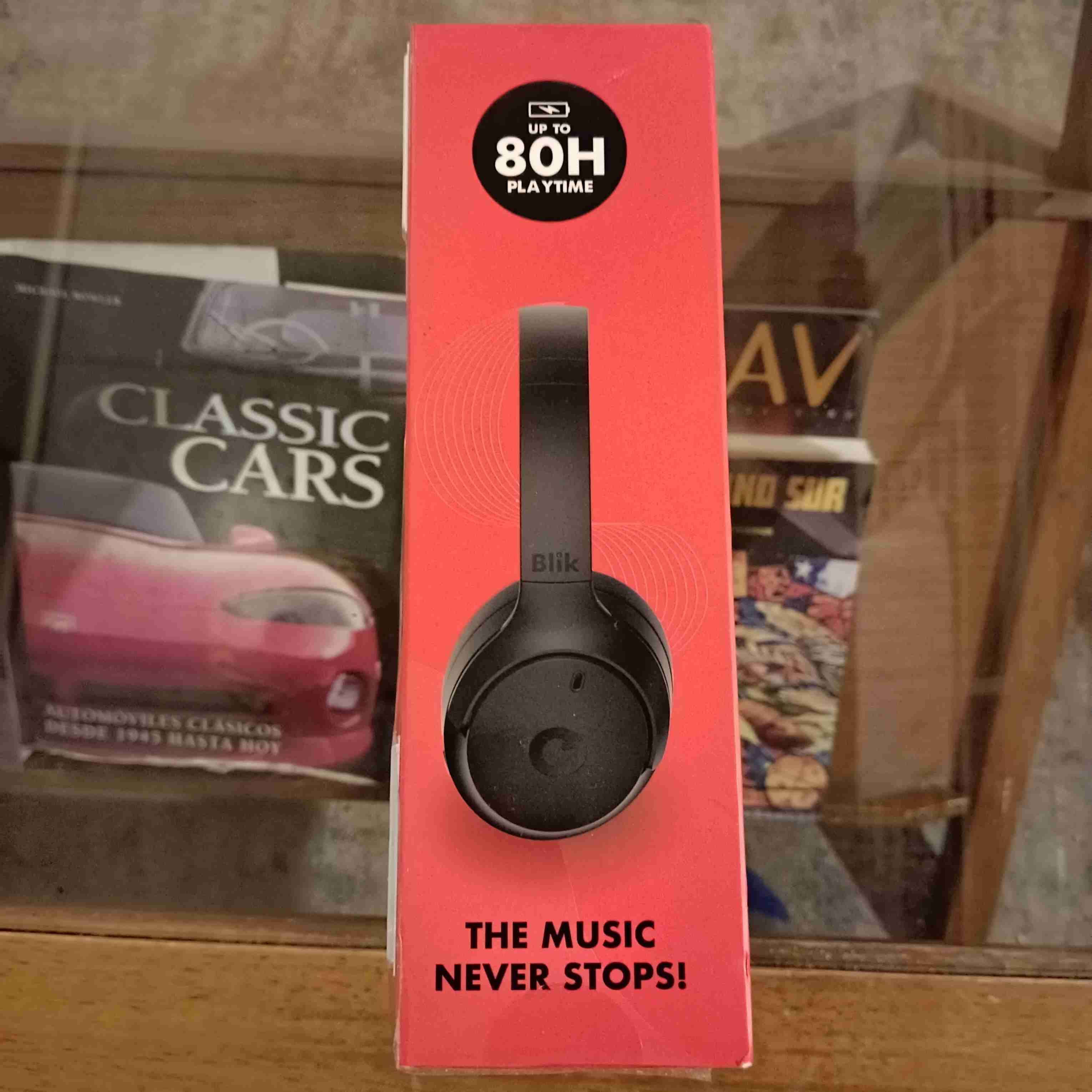 Audífonos inalámbricos marca Blik - miniatura 2