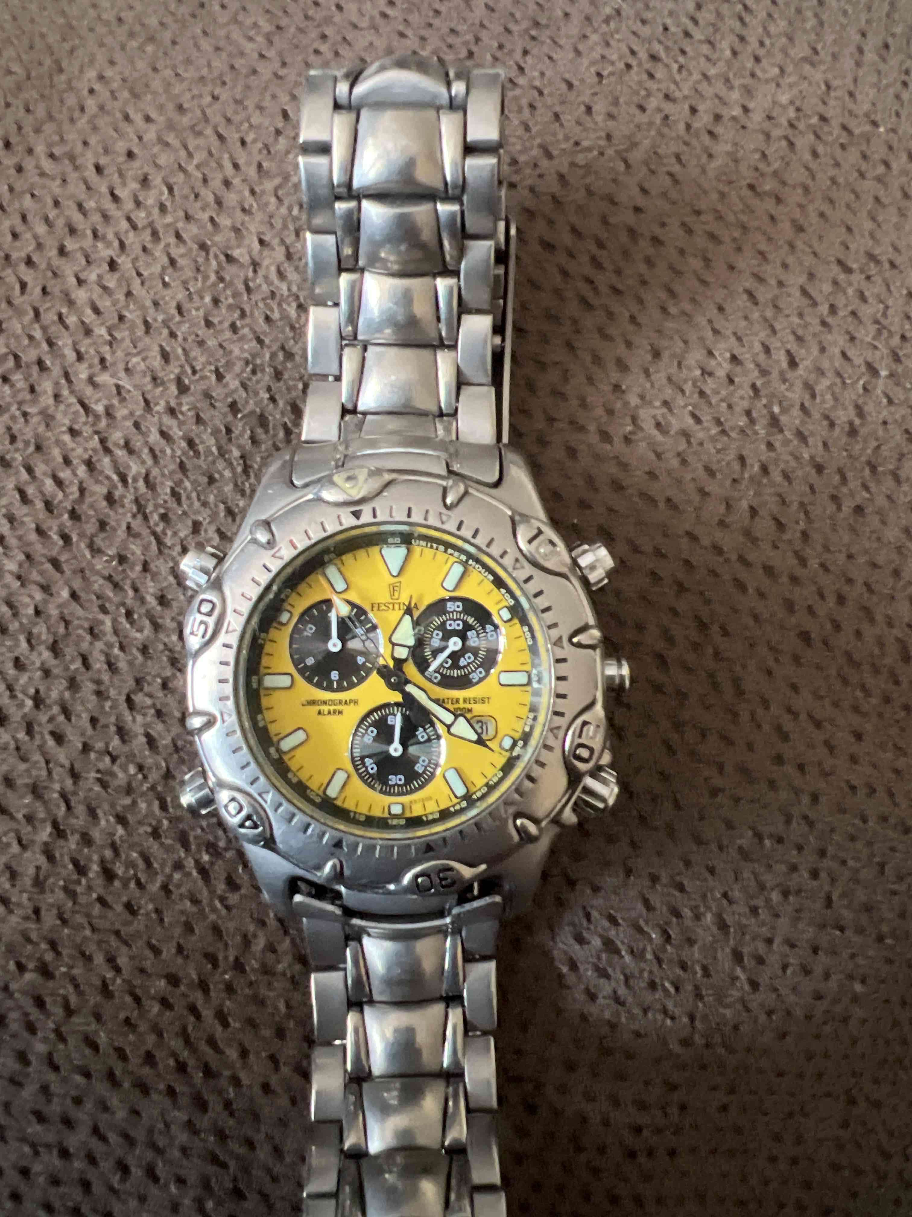 Reloj acero dial amarillo Festina - miniatura 1