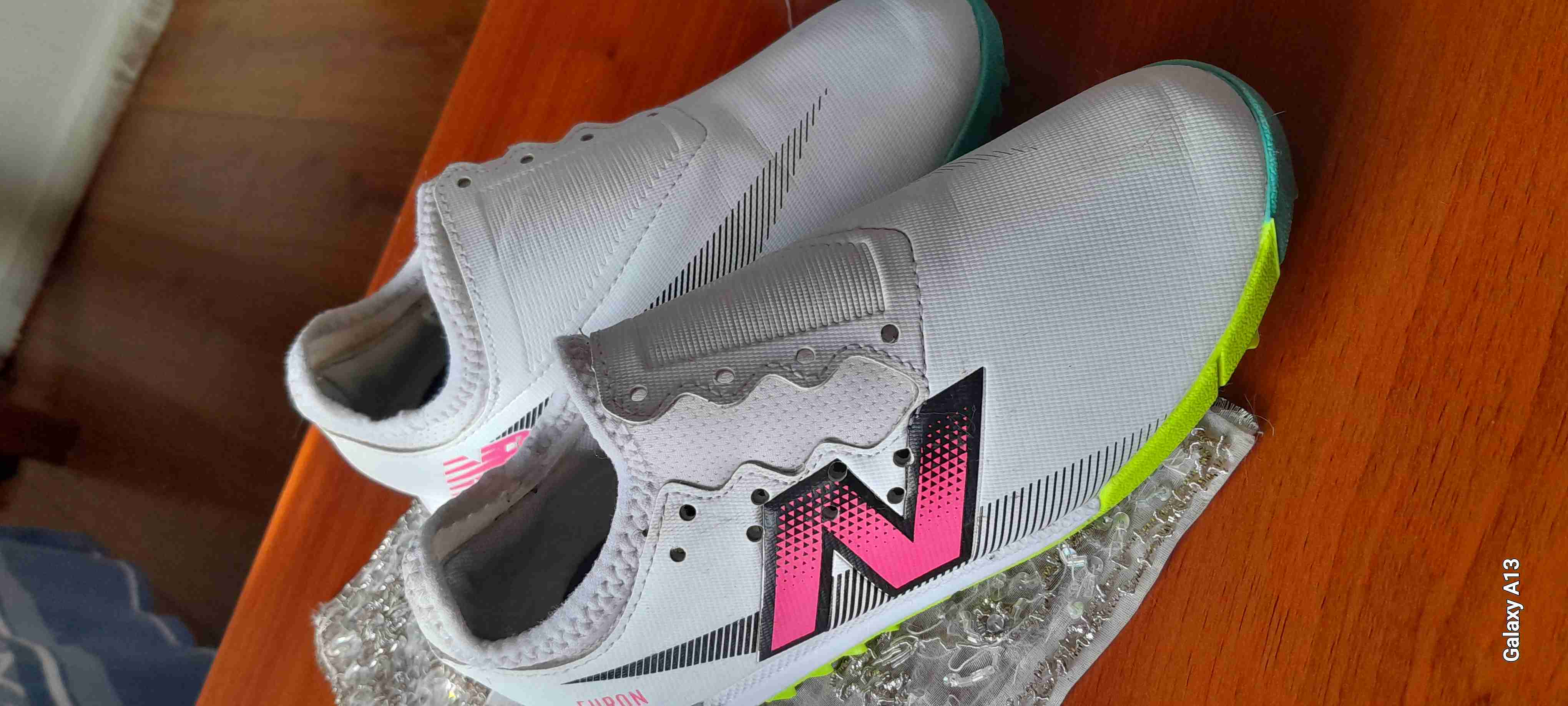 Zapatillas deportivas blancas - 1