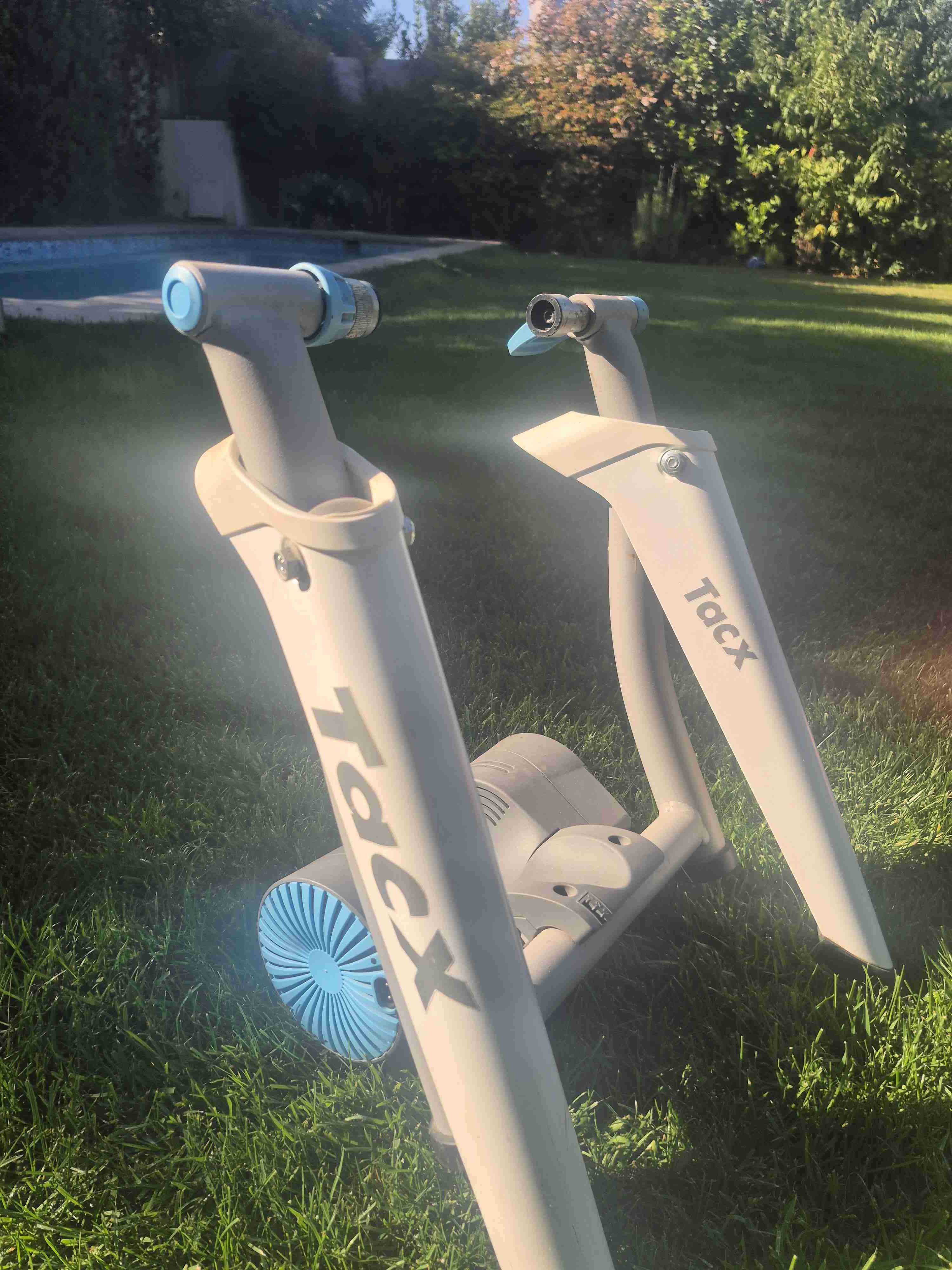 Entrenador de bicicleta Tacx - miniatura 3