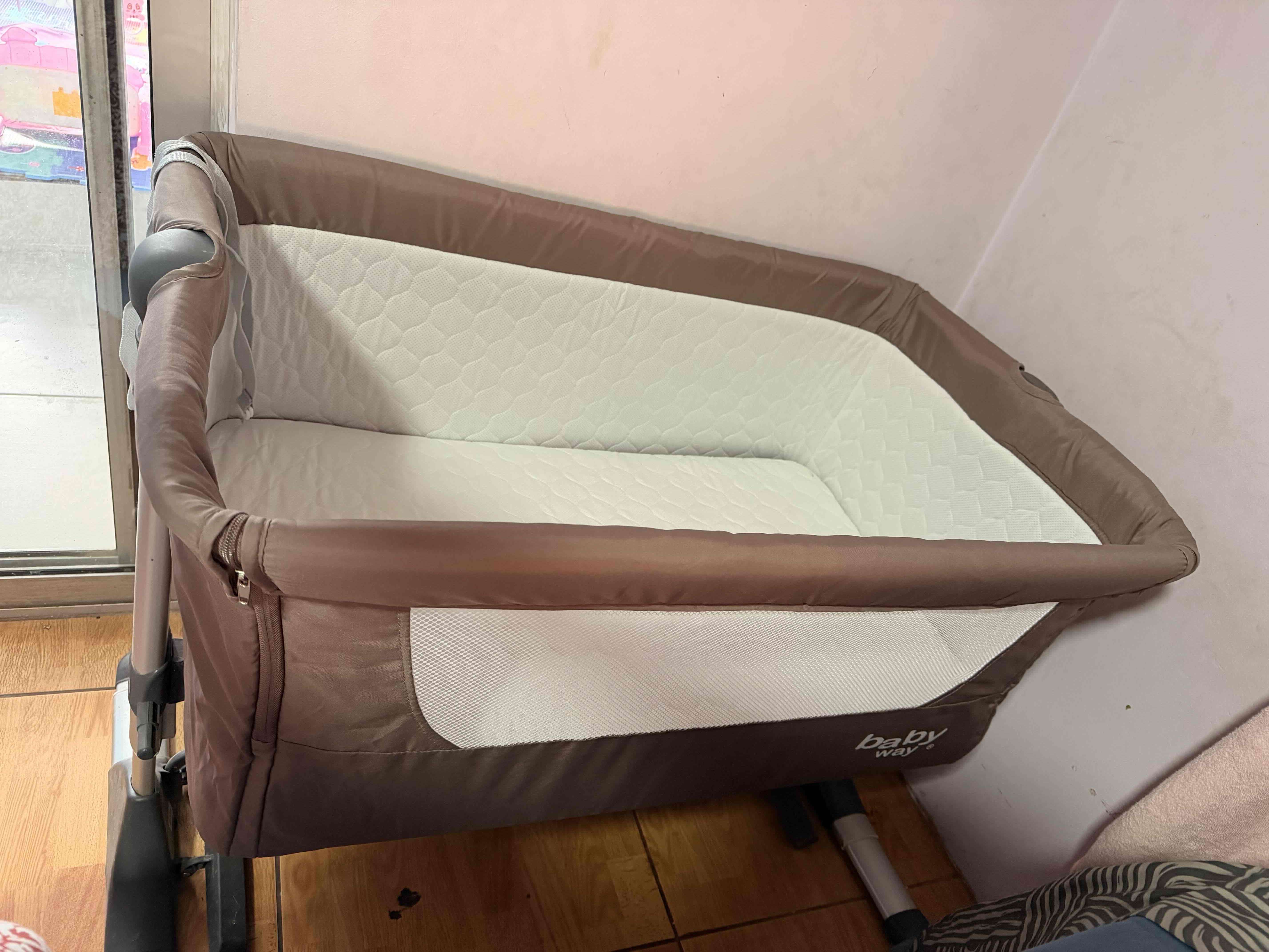 Cuna corral para bebé marrón - miniatura 2