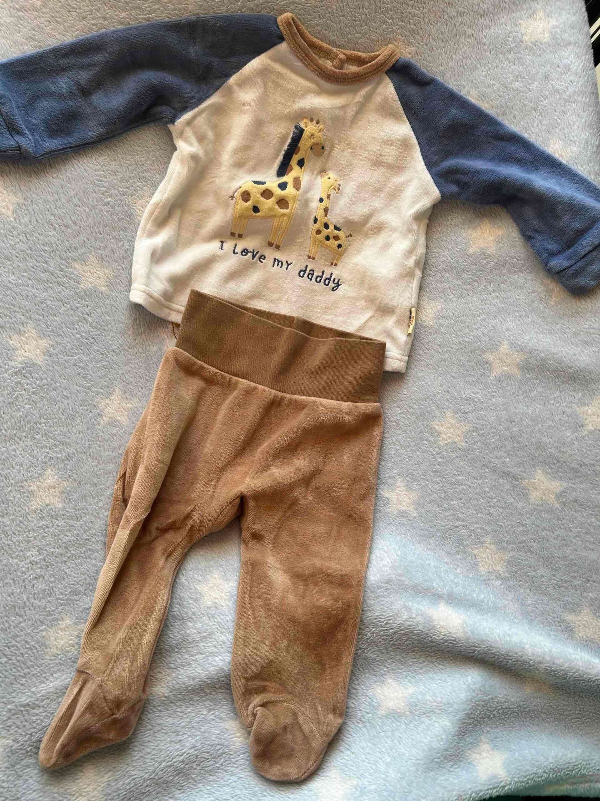 Conjunto ficcus de ropa para bebé jirafas