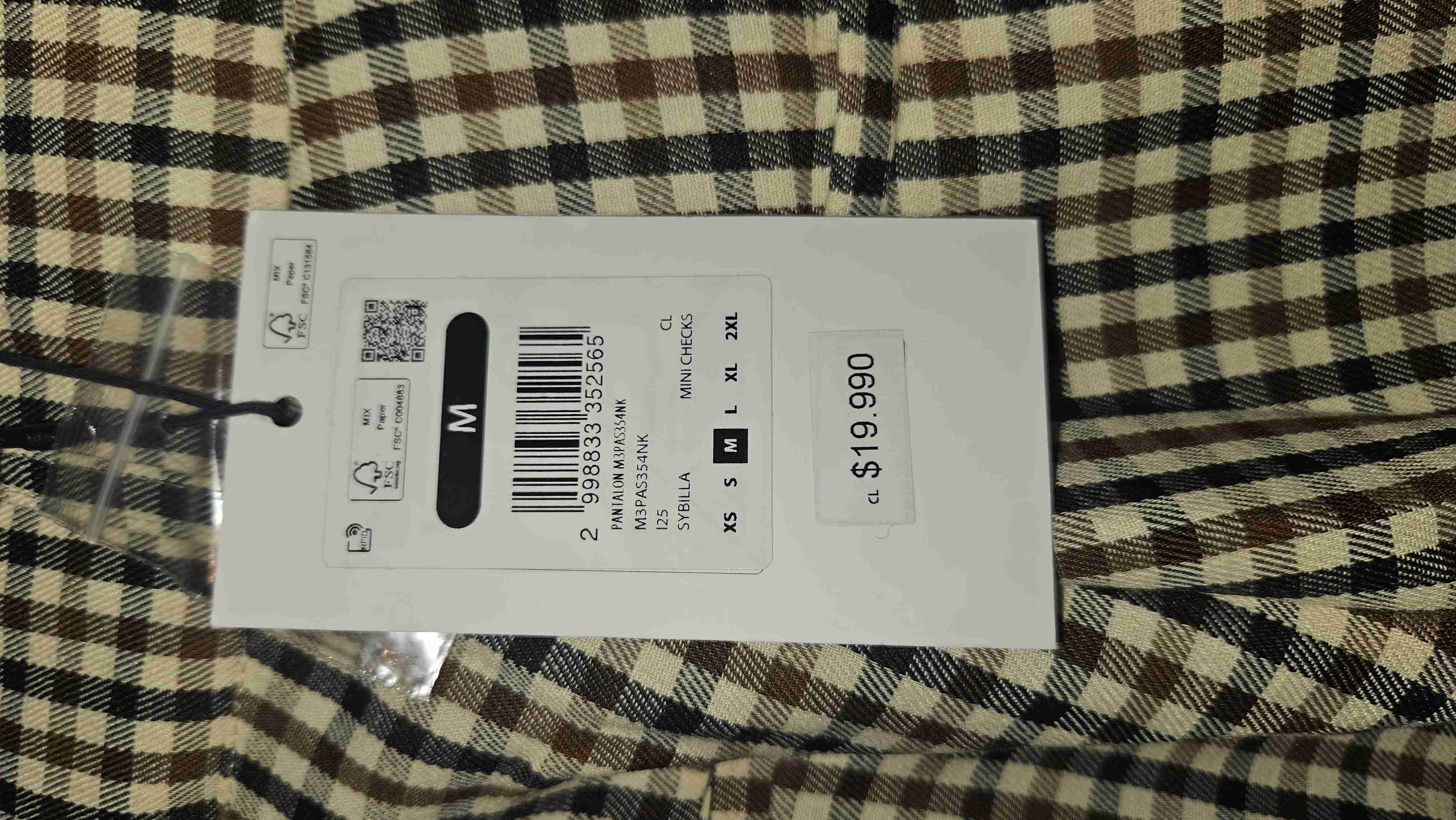 Pantalones de cuadros beige y negro - 3