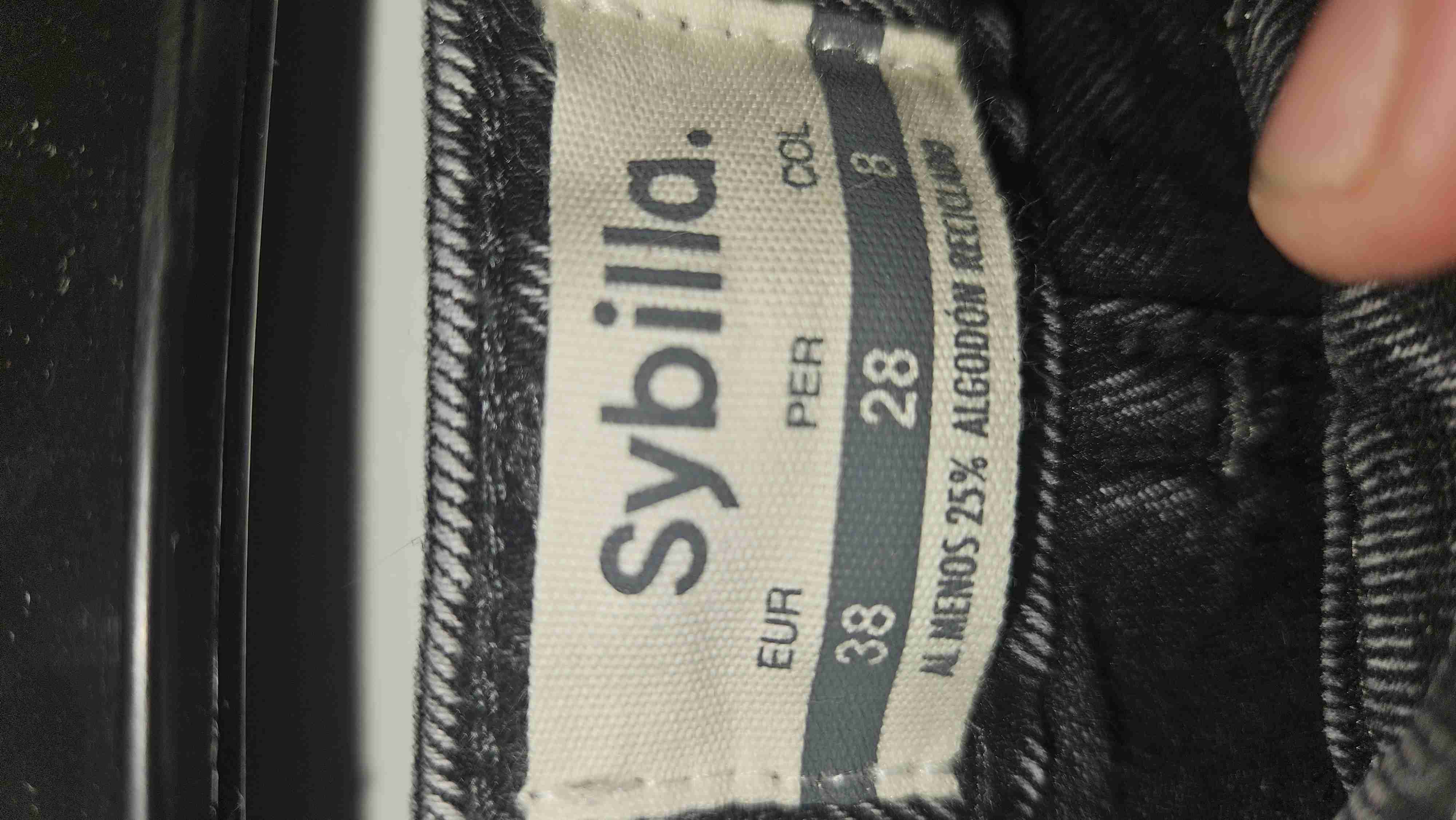 Jeans negros estilo vintage - miniatura 2