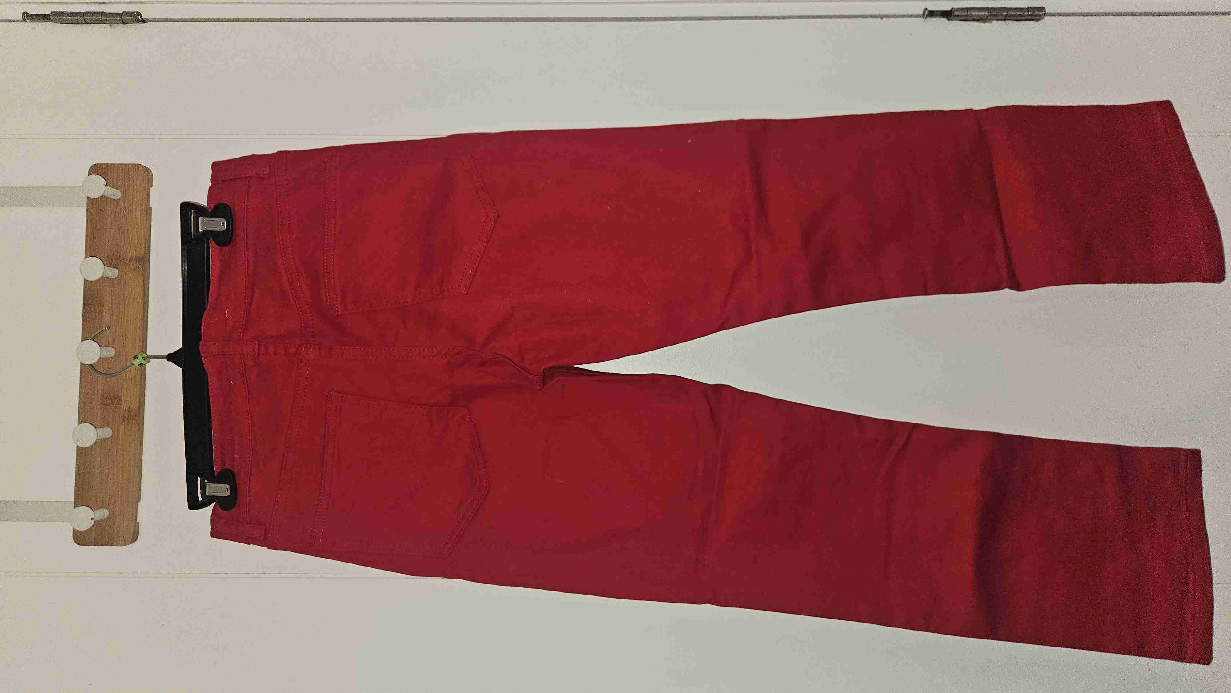 Pantalón rojo vibrante - 3