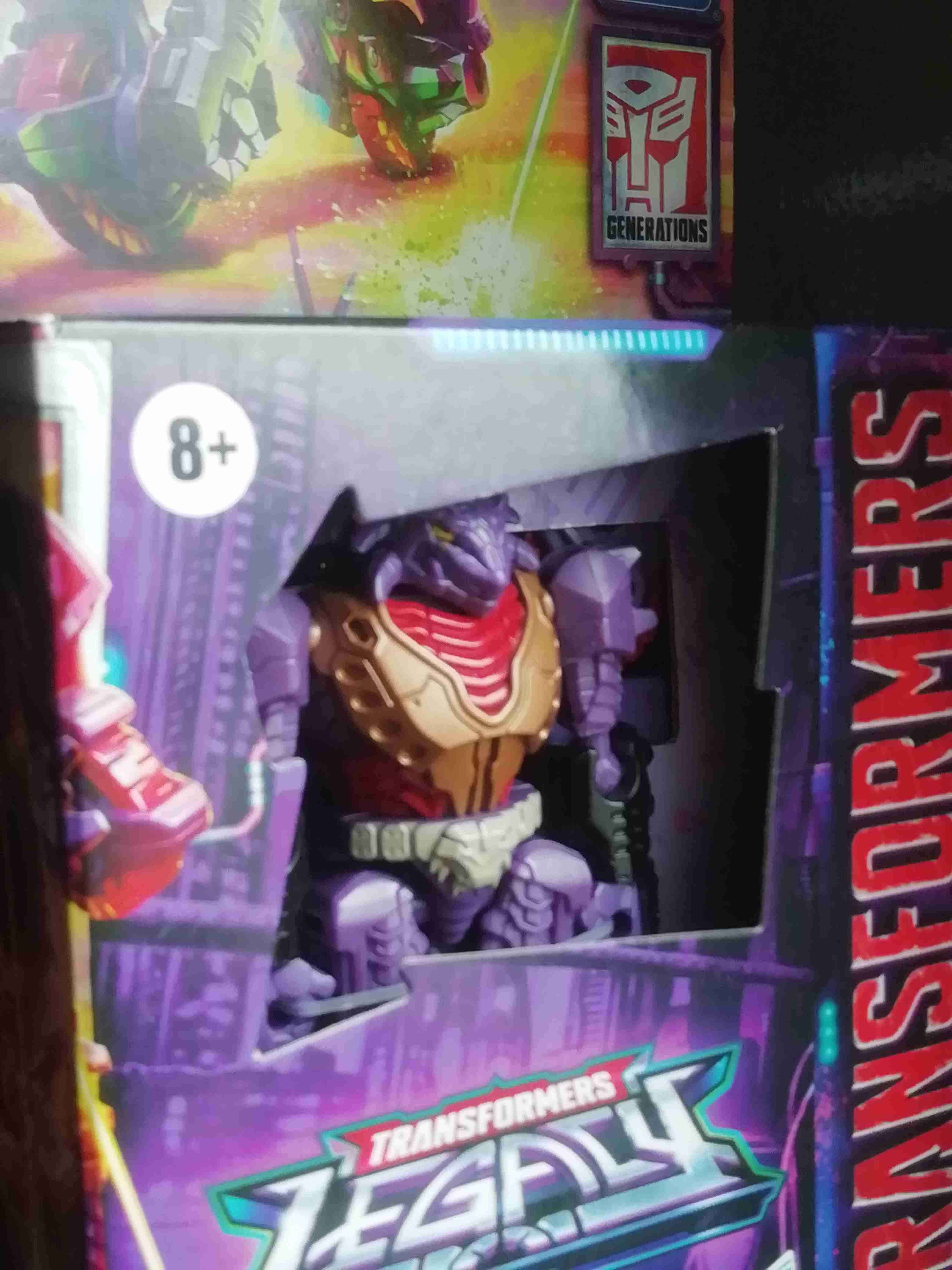 Figura Transformers Legacy - Iguanus - miniatura 2