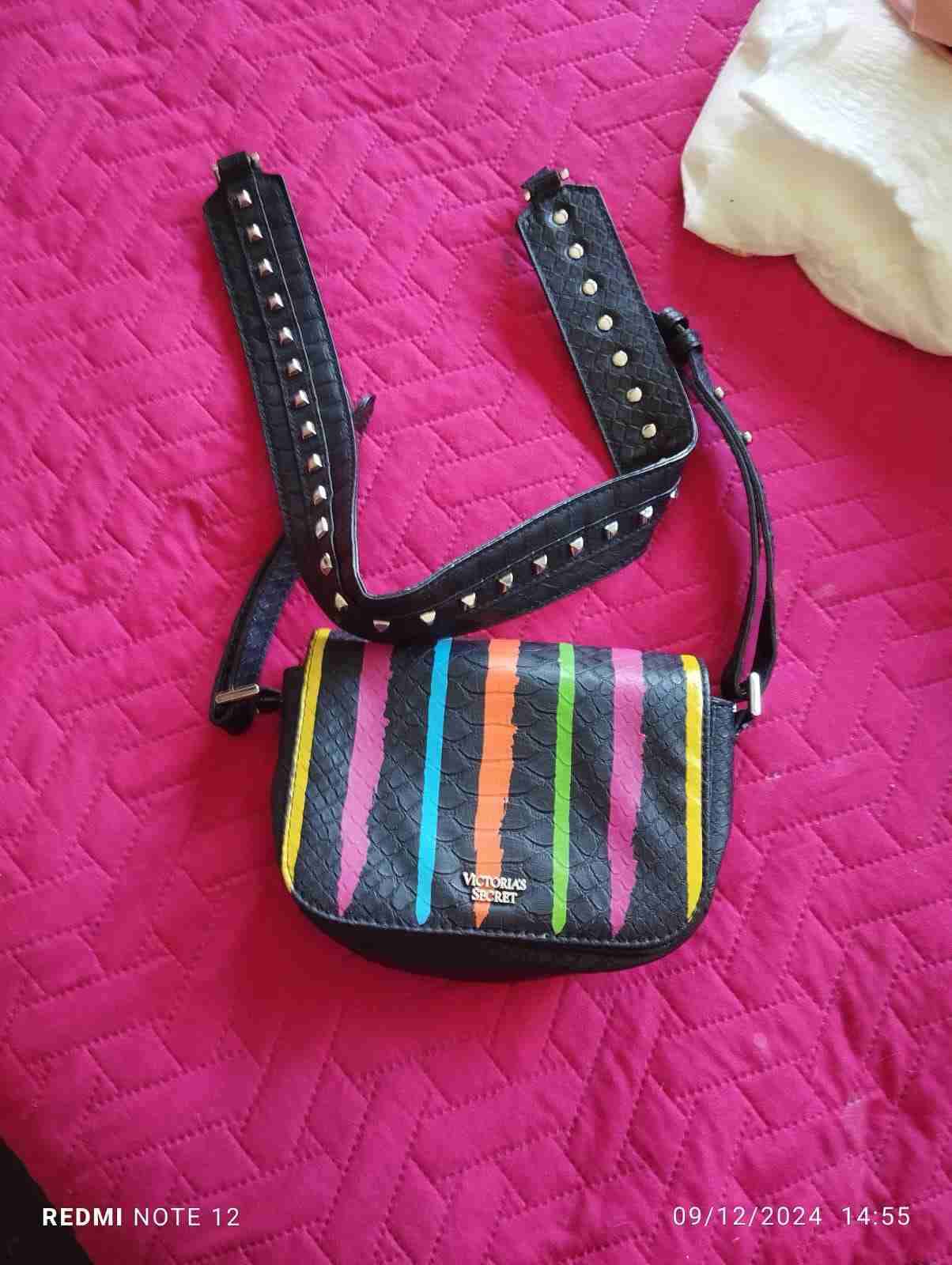 Cartera Victoria's Secret a rayas - miniatura 1