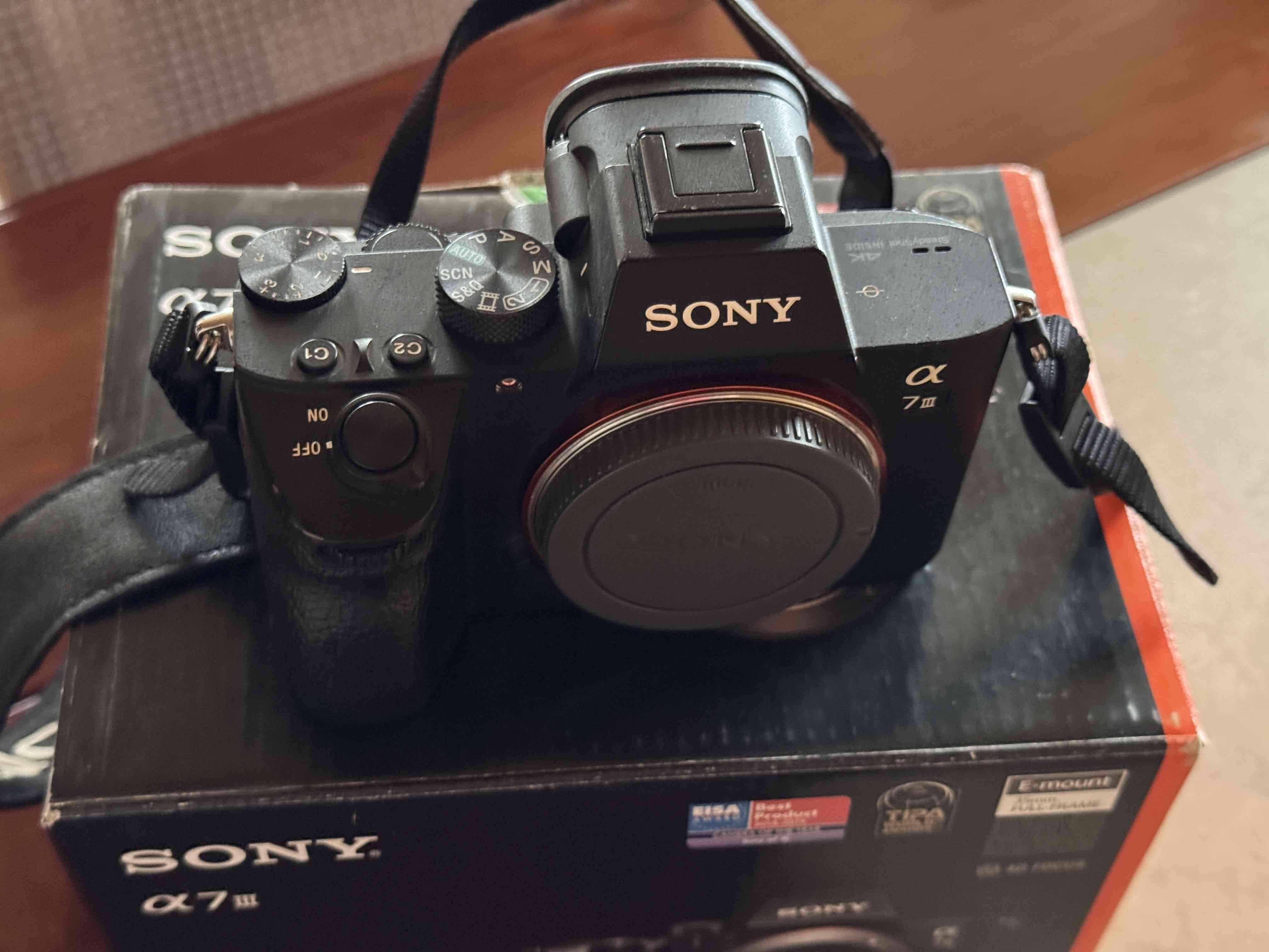 Cámara Sony α7 III con lente Sigma - miniatura 2