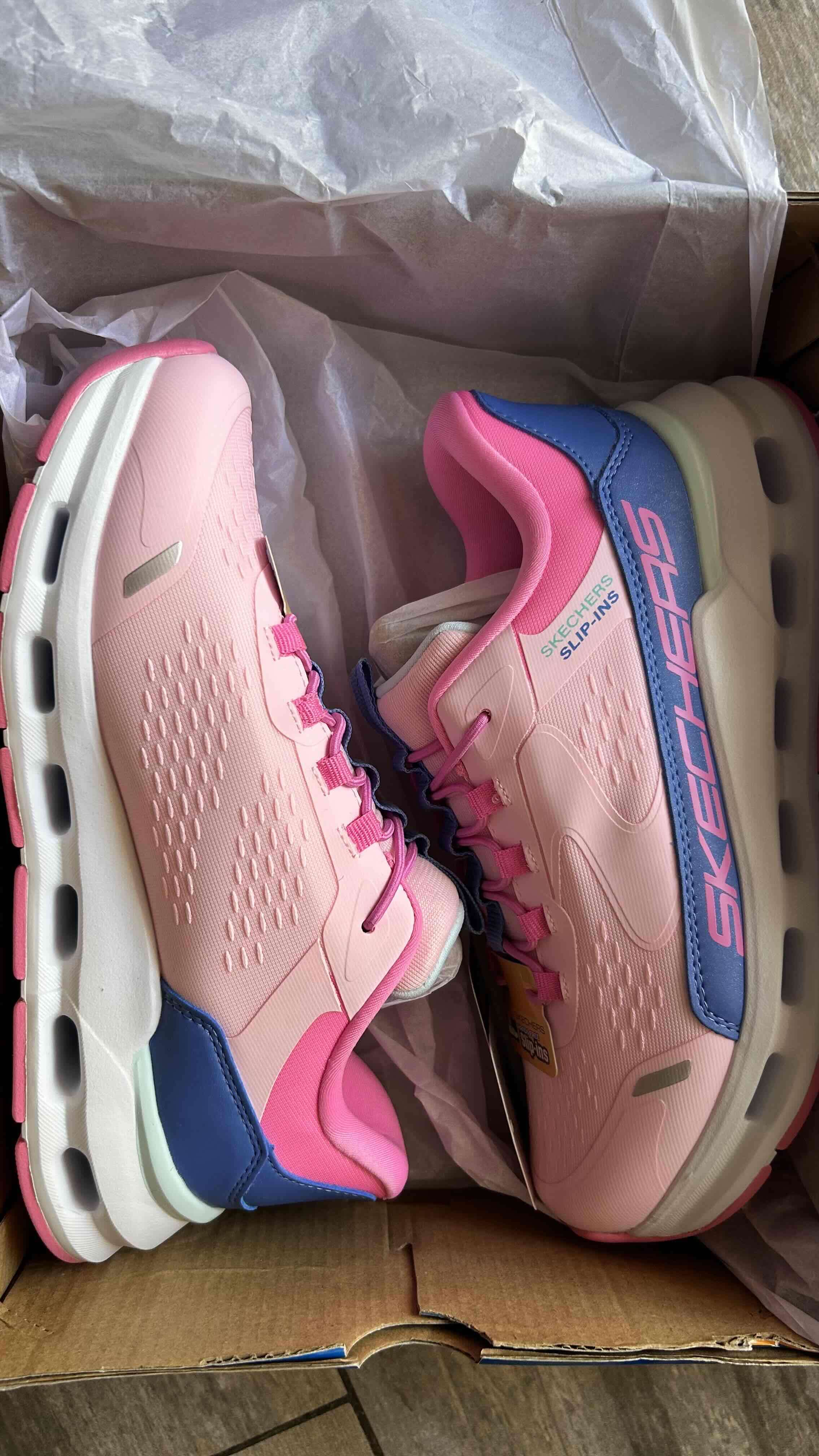 Zapatillas Skechers rosadas talla 33 - 1