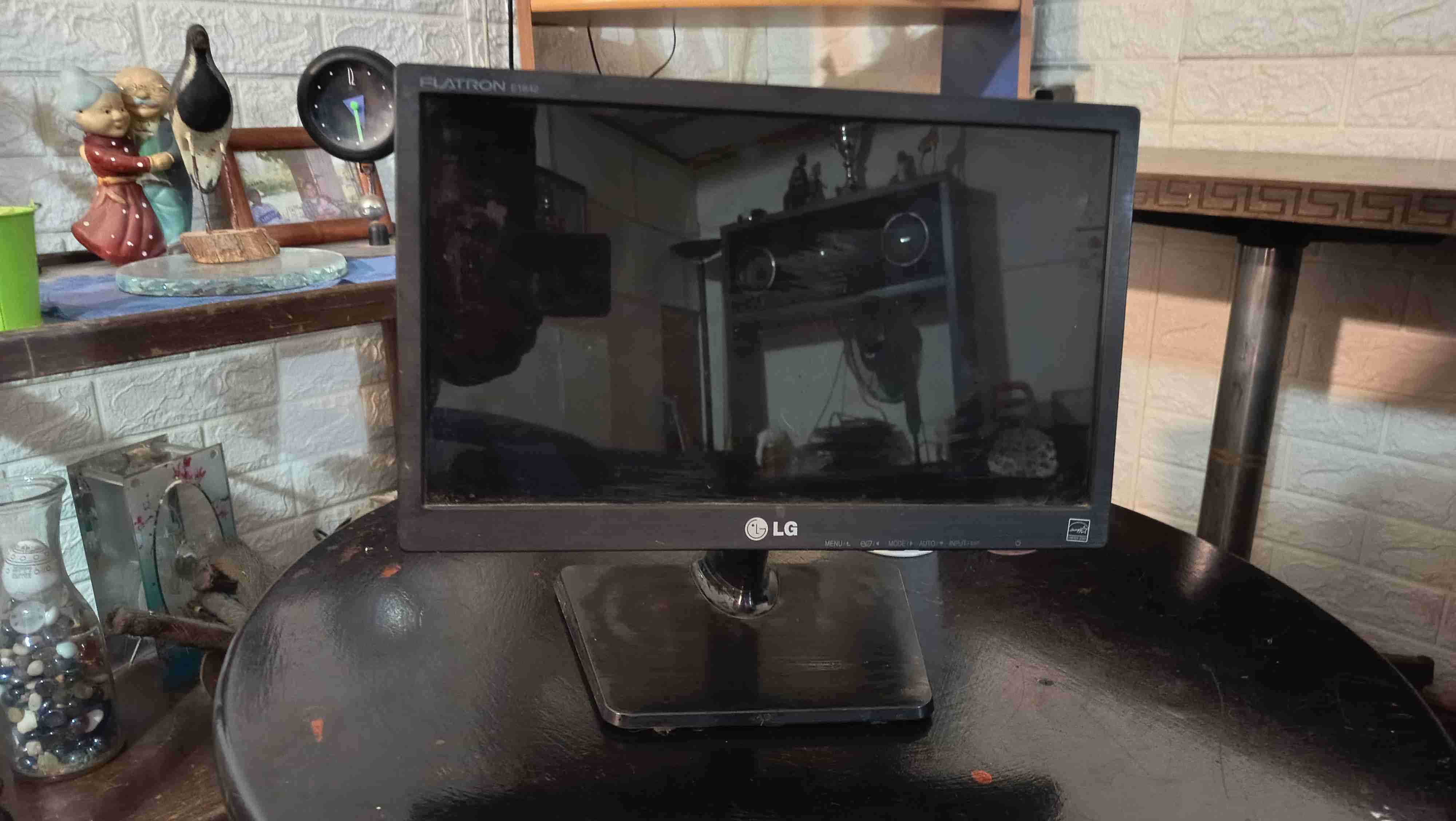 Monitor LG Flatron 1942 - 1