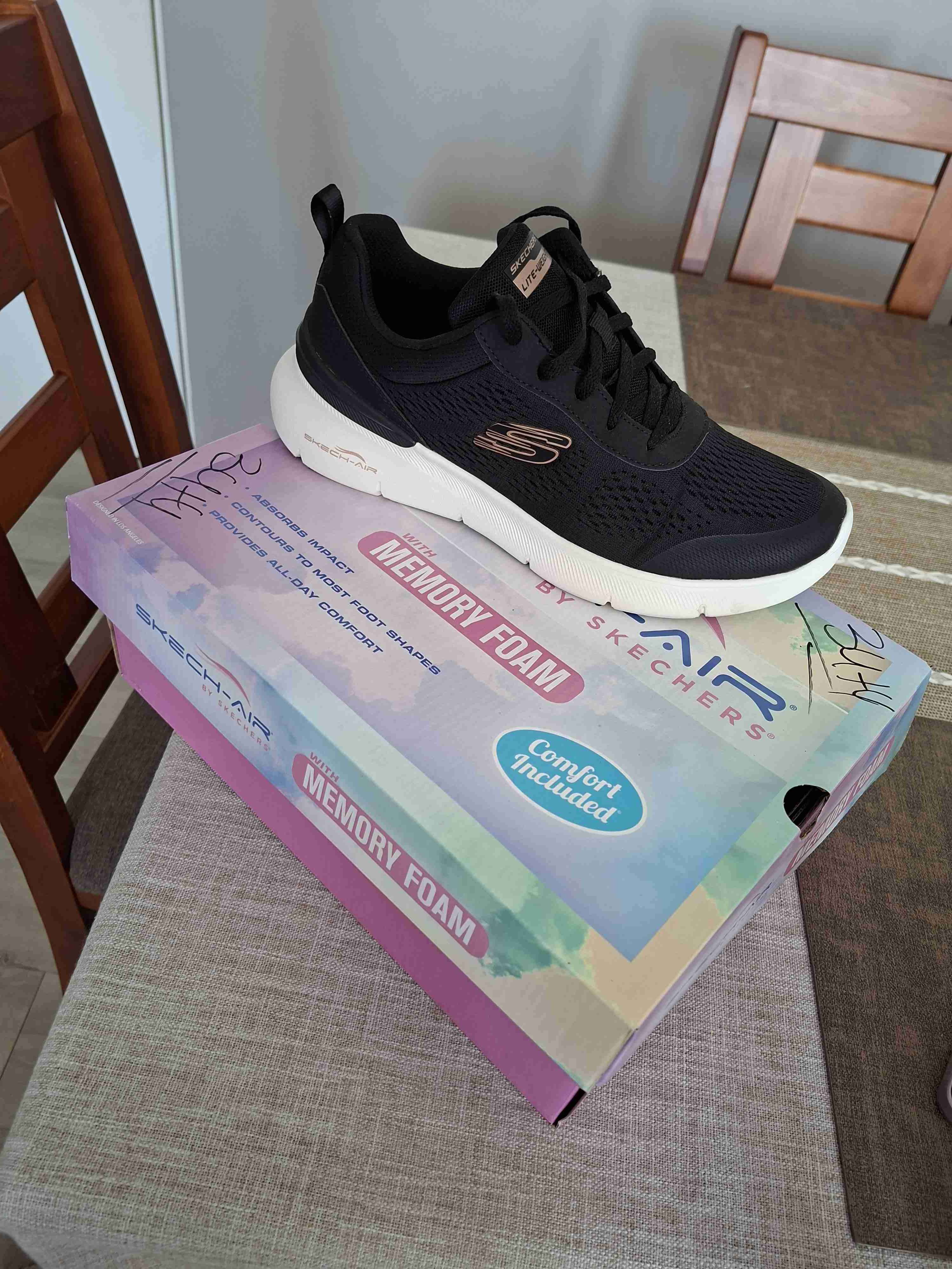 Zapatillas negras Skechers Memory Foam - miniatura 3