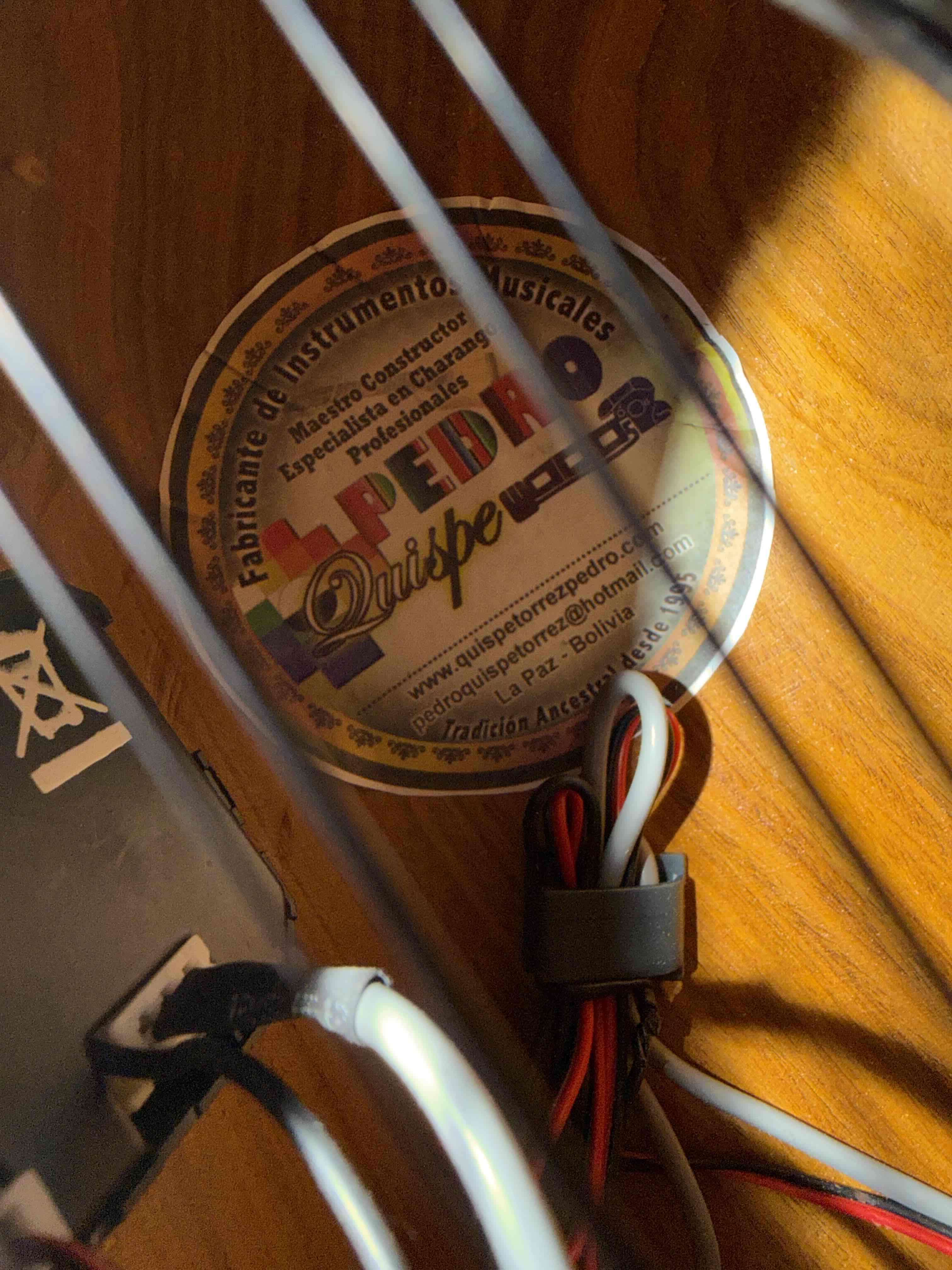 Charango electroacústico Quispe Torres - 3