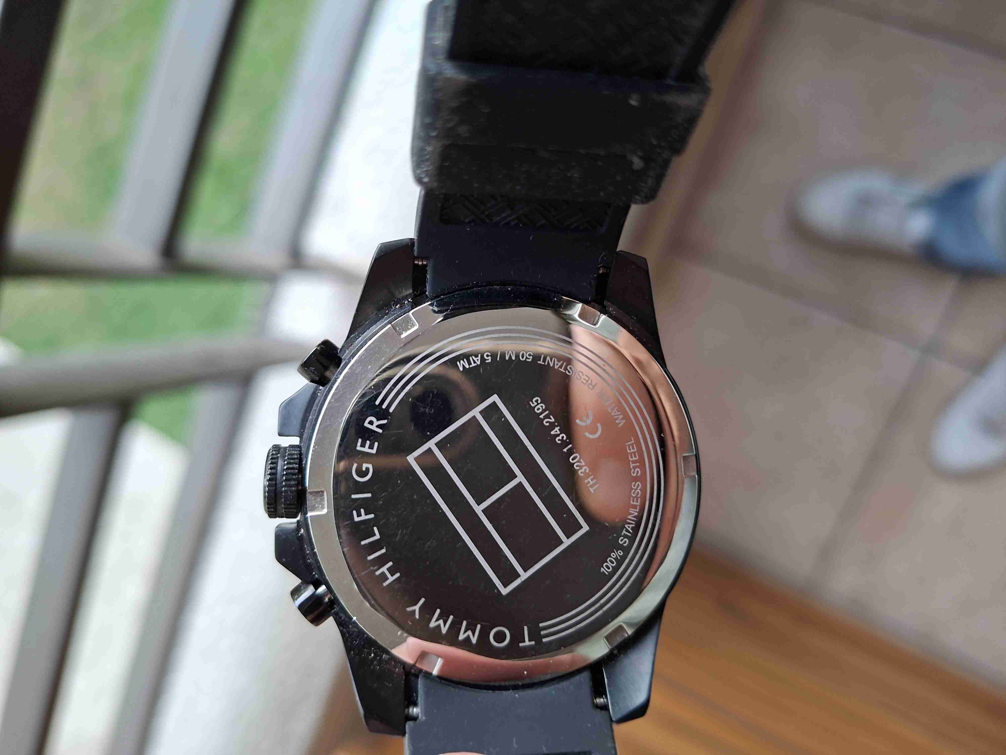 Vendo Espectacular Reloj Tommy Hilfiger! - 4