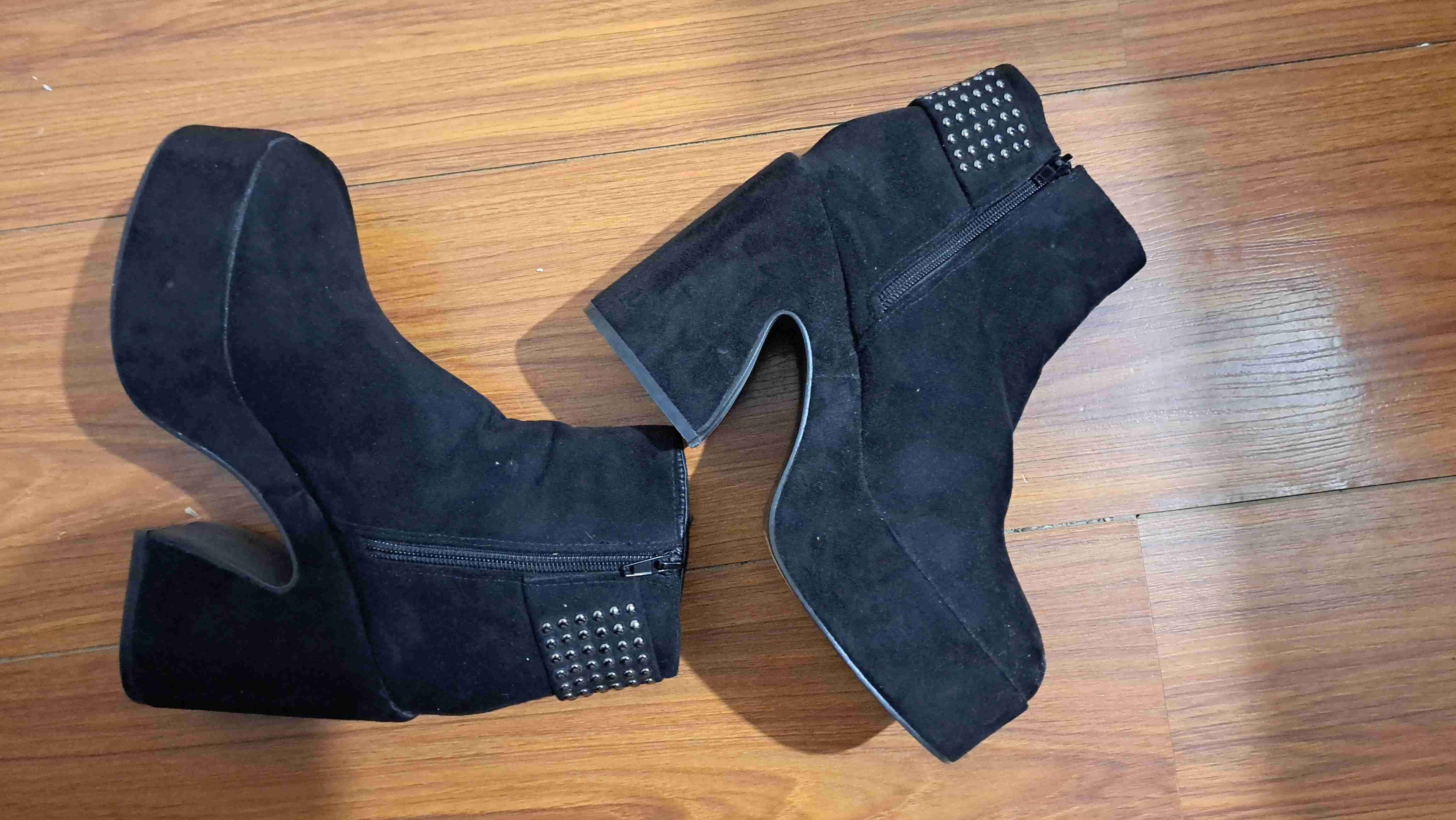 Botines negros con tachas n°38 - miniatura 2