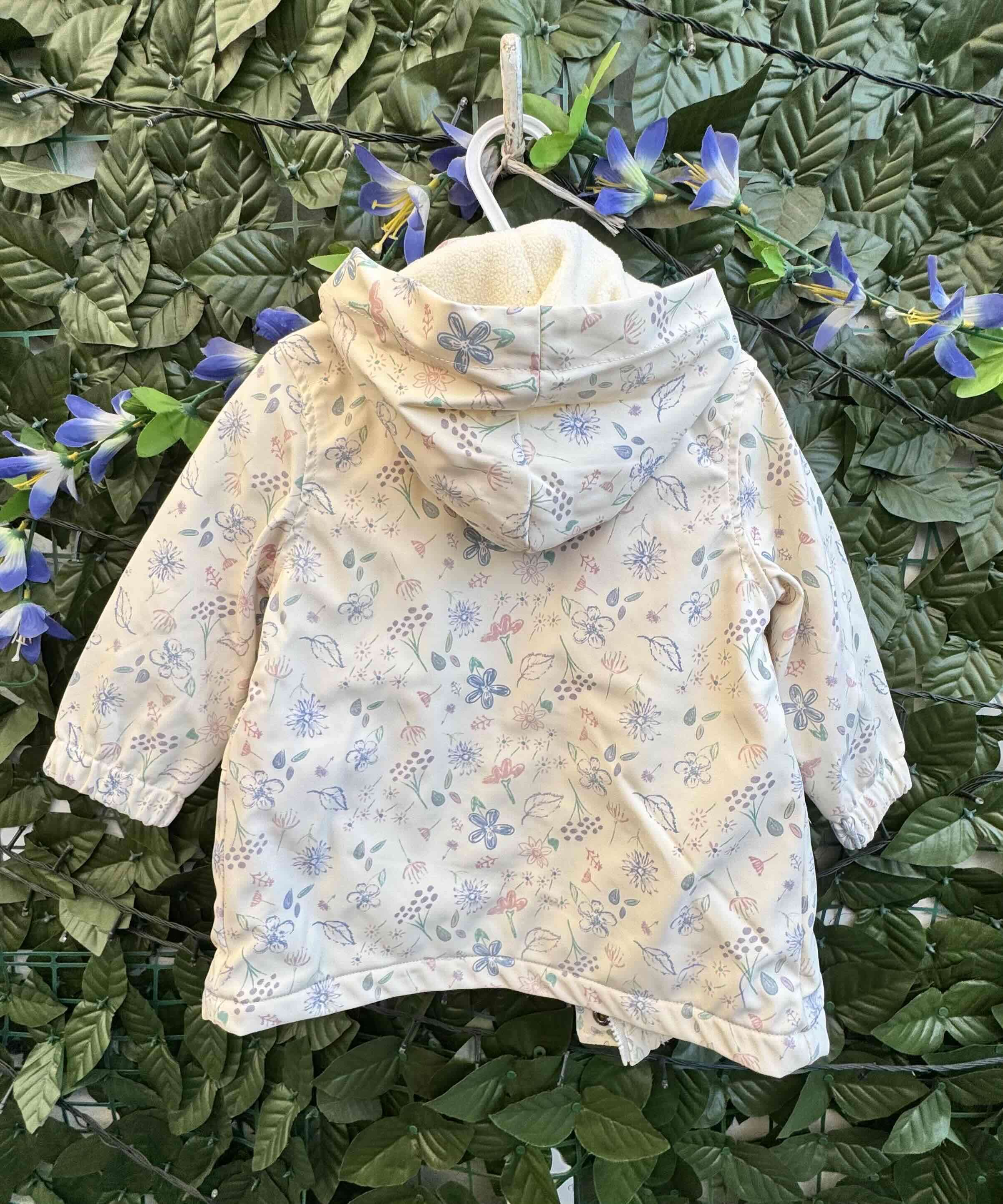 Abrigo infantil floral beige - miniatura 3