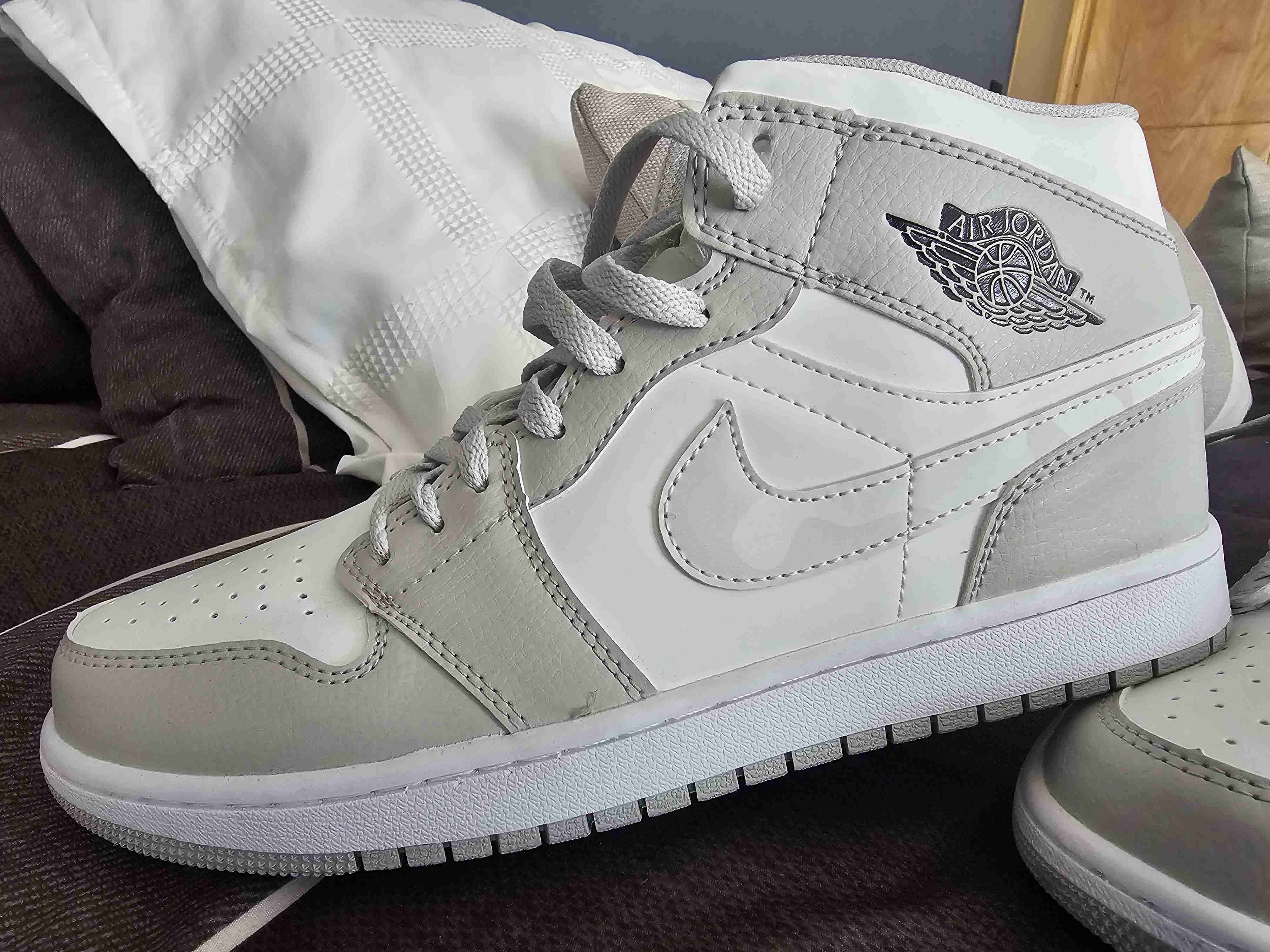 Zapatillas blancas Air Jordan - miniatura 3