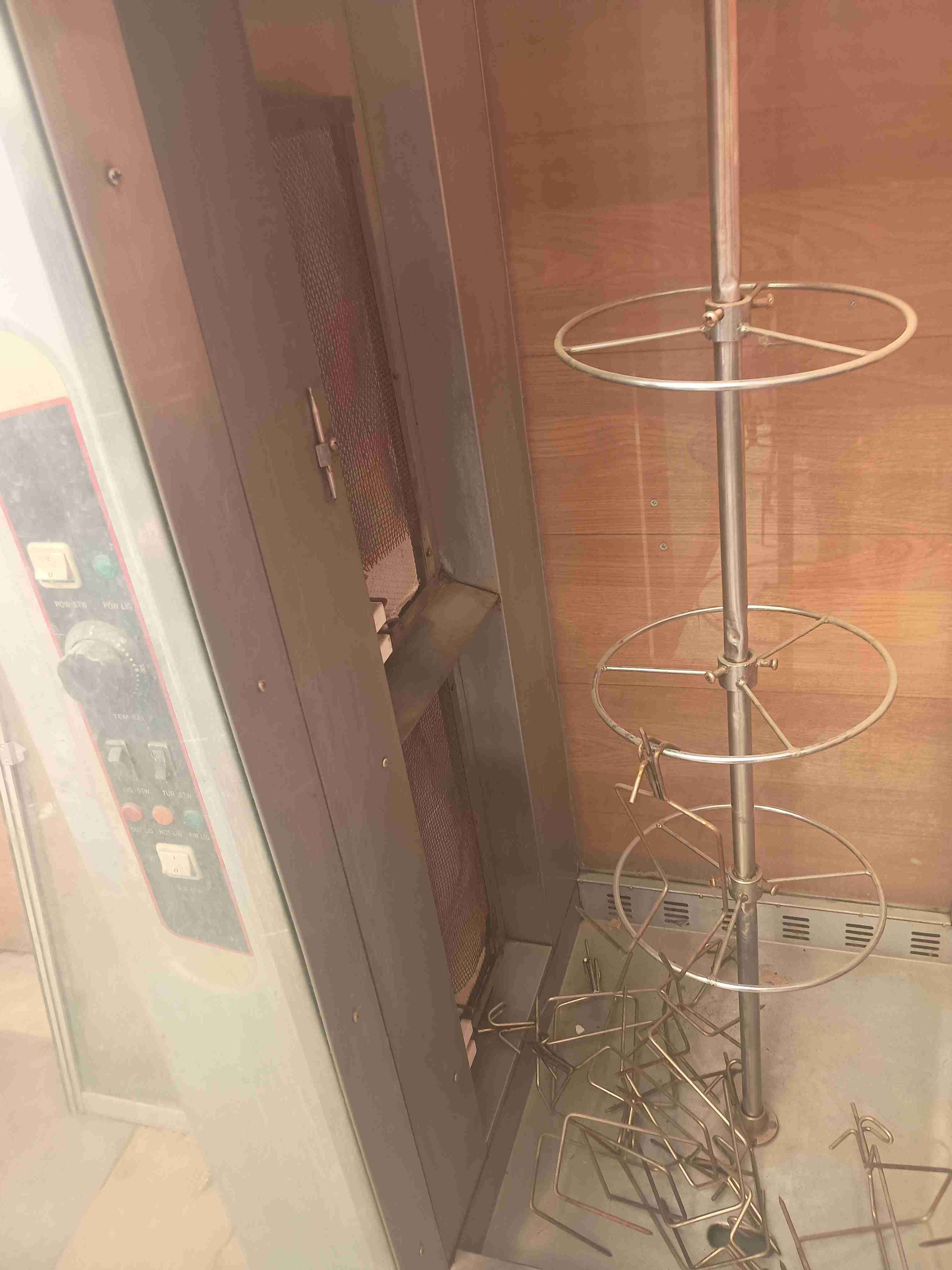 Asadera de pollo - miniatura 3