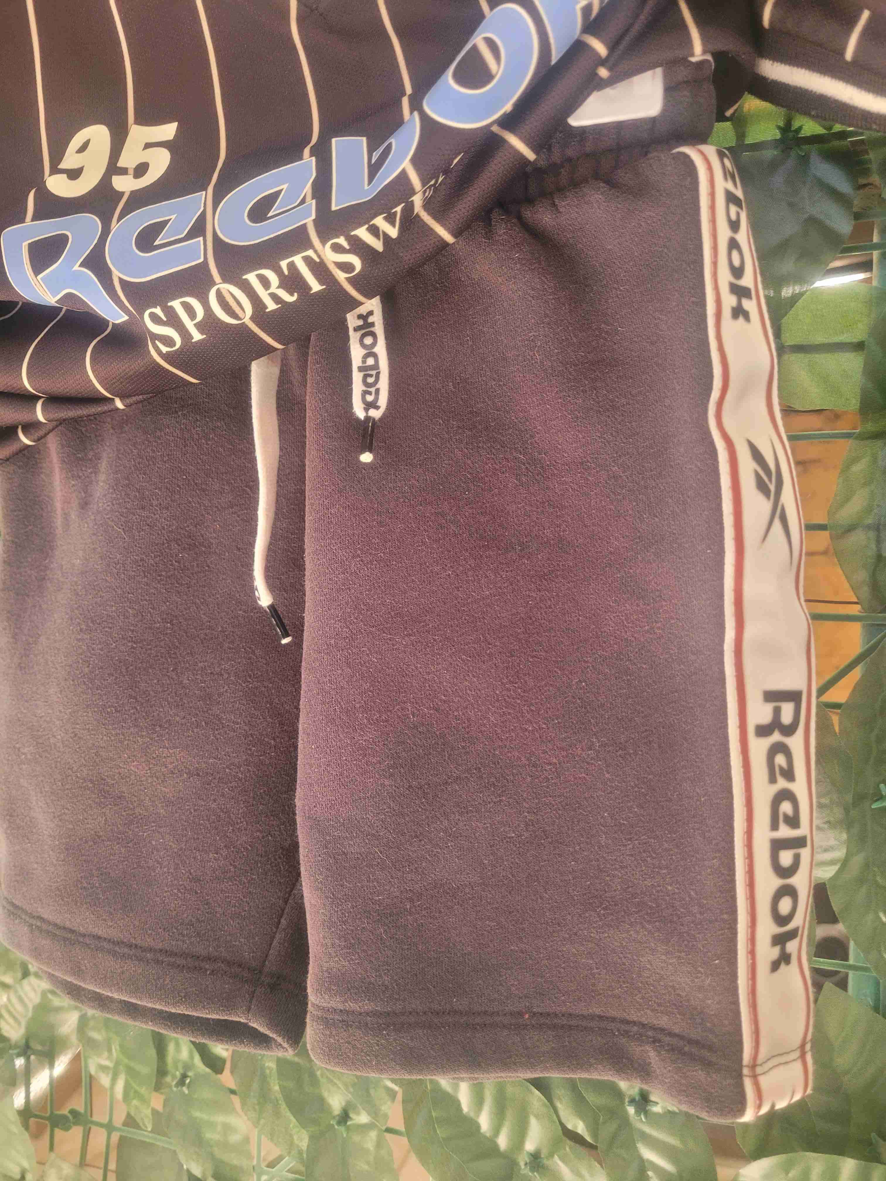 Conjunto deportivo Reebok negro - miniatura 2