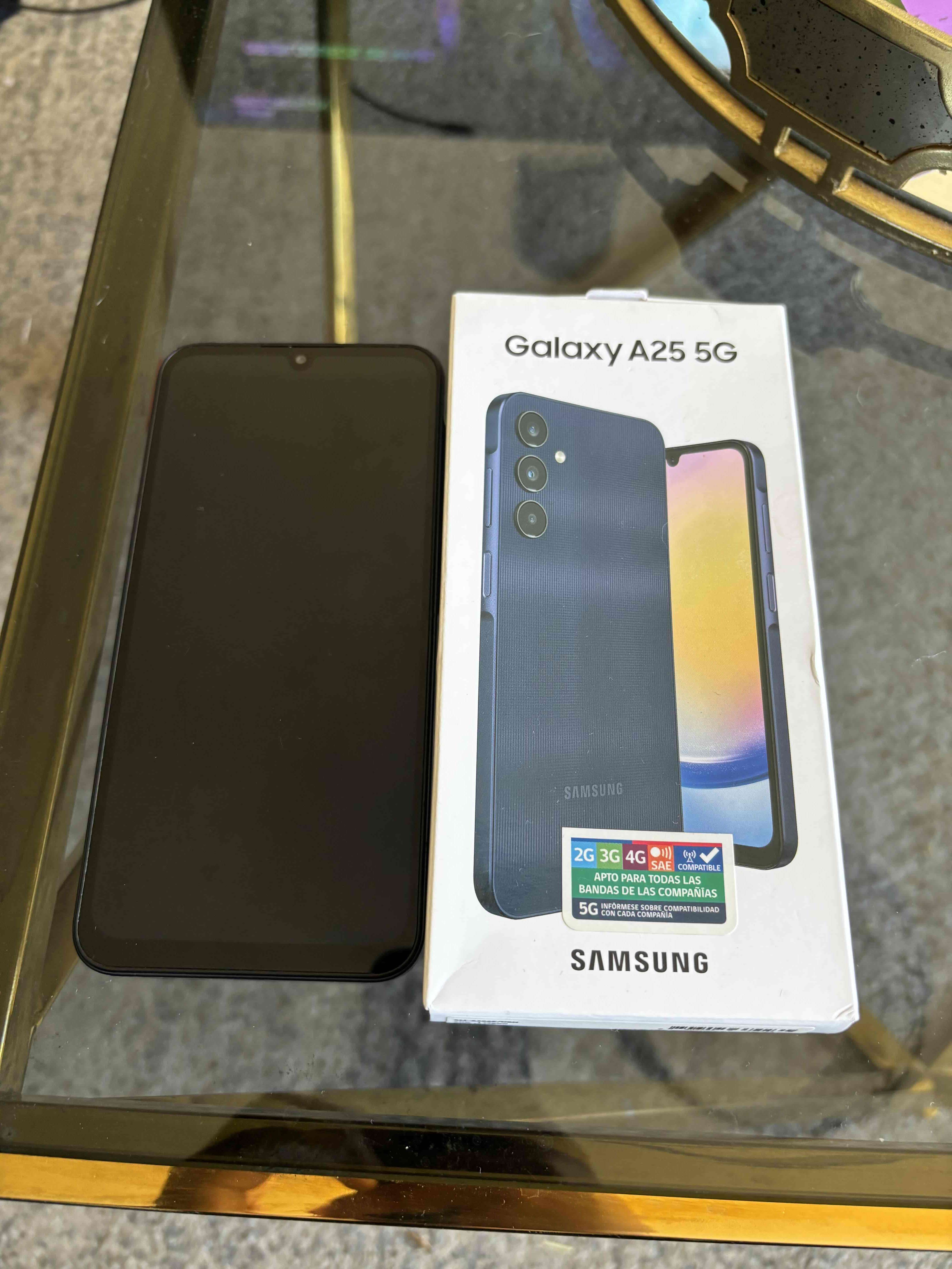Samsung Galaxy A25 5G con caja - $108.000 | Pulga