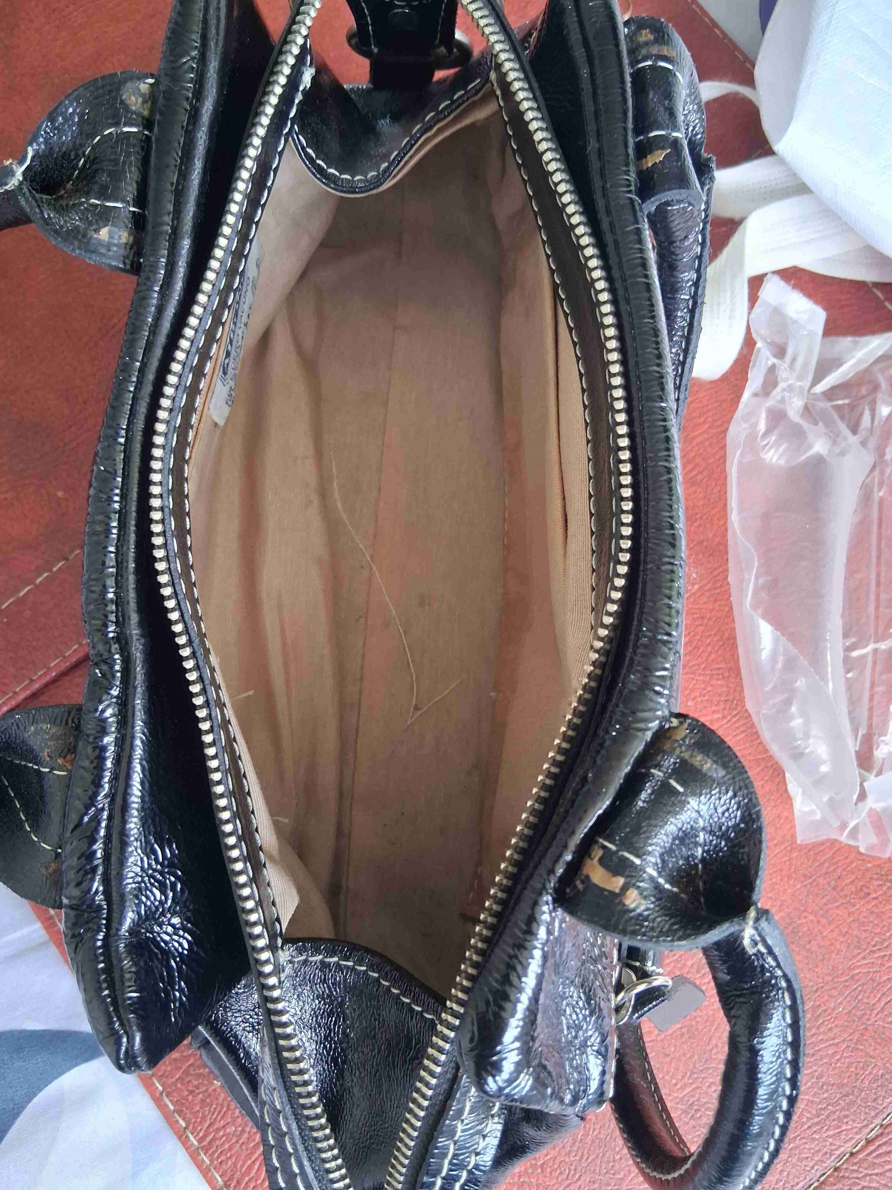 Cartera cuero argentino negra con bolsillos - miniatura 3