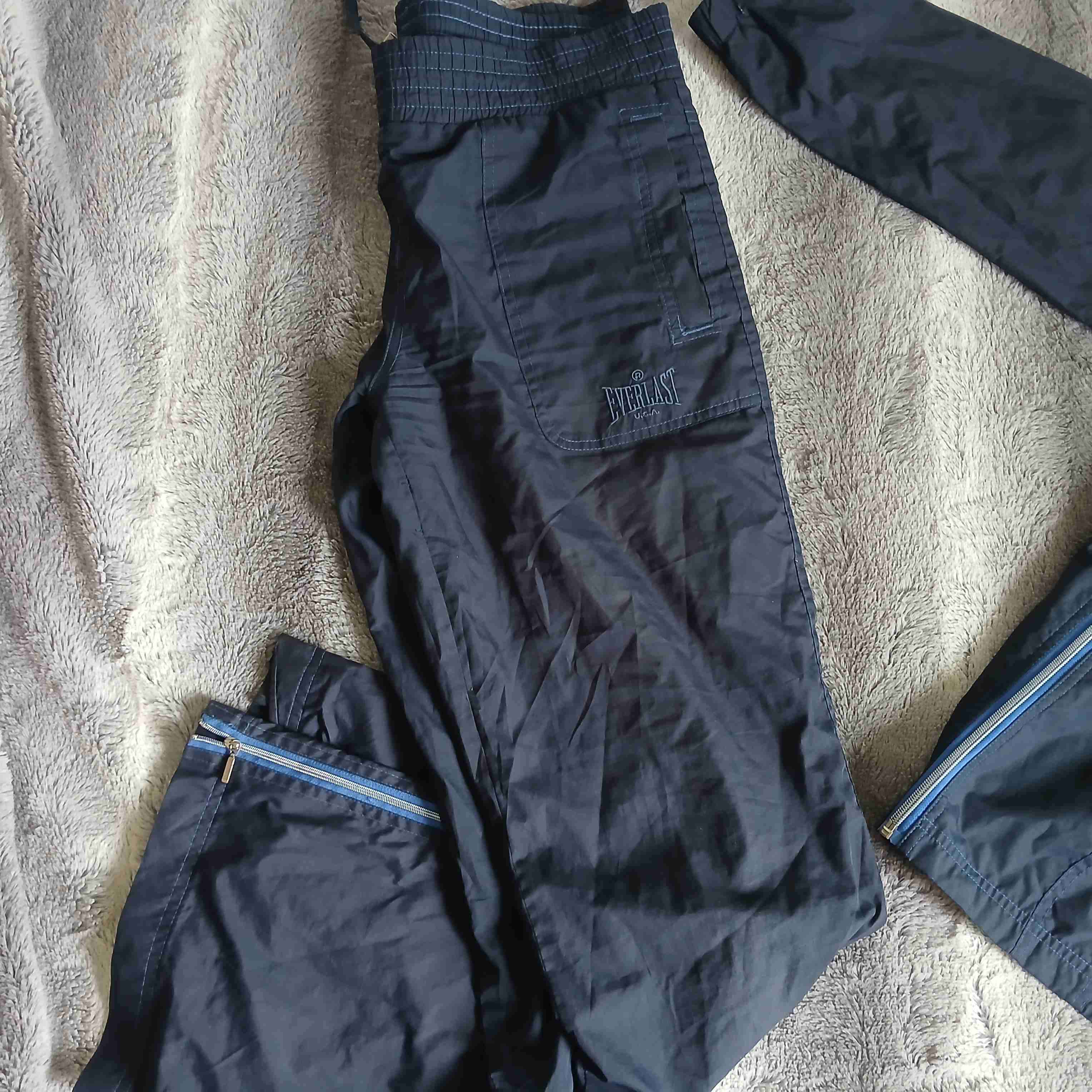 Buzo azul Everlast - miniatura 2