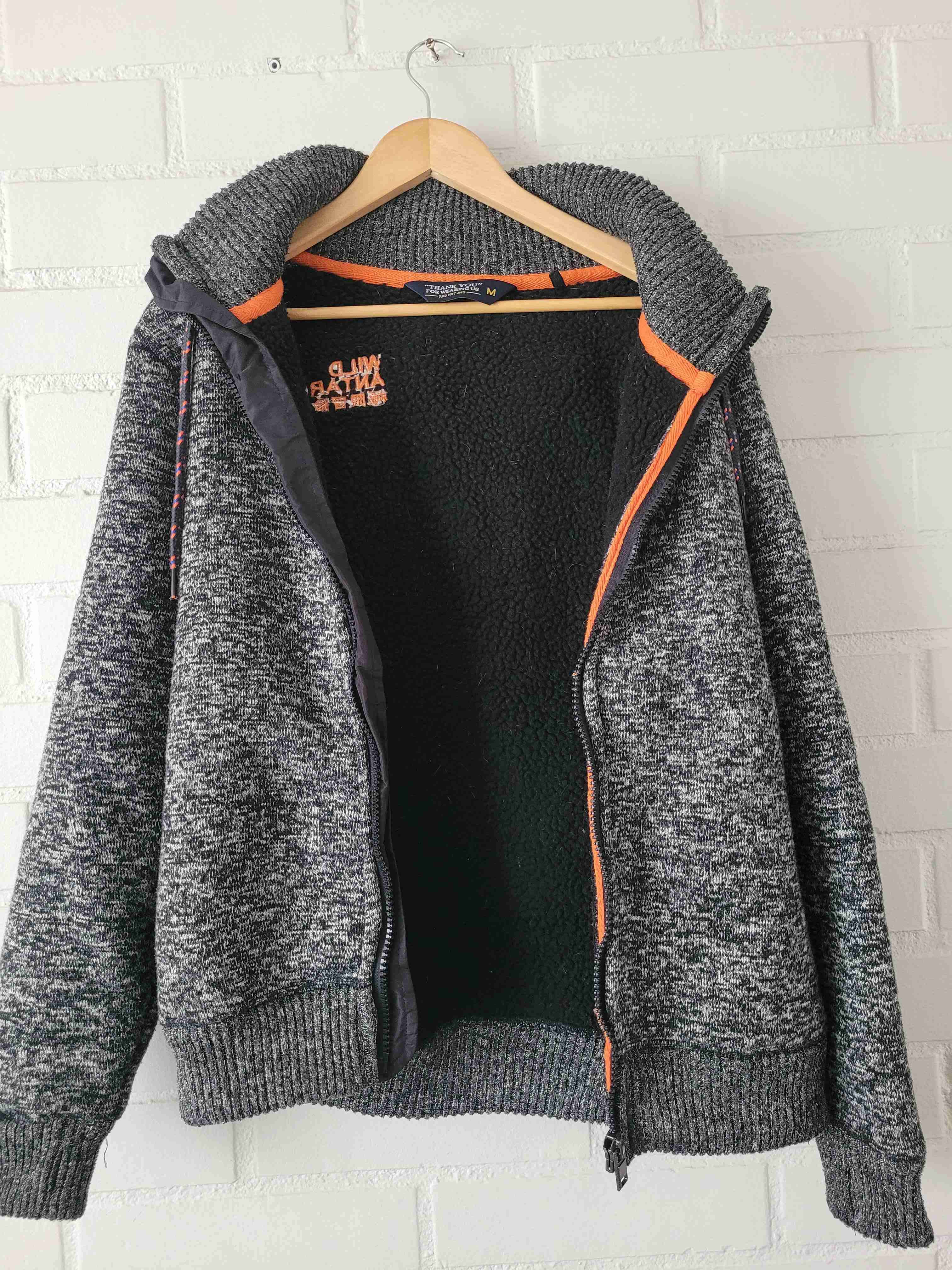 Chaqueta de lana gris con capucha hombre - miniatura 2
