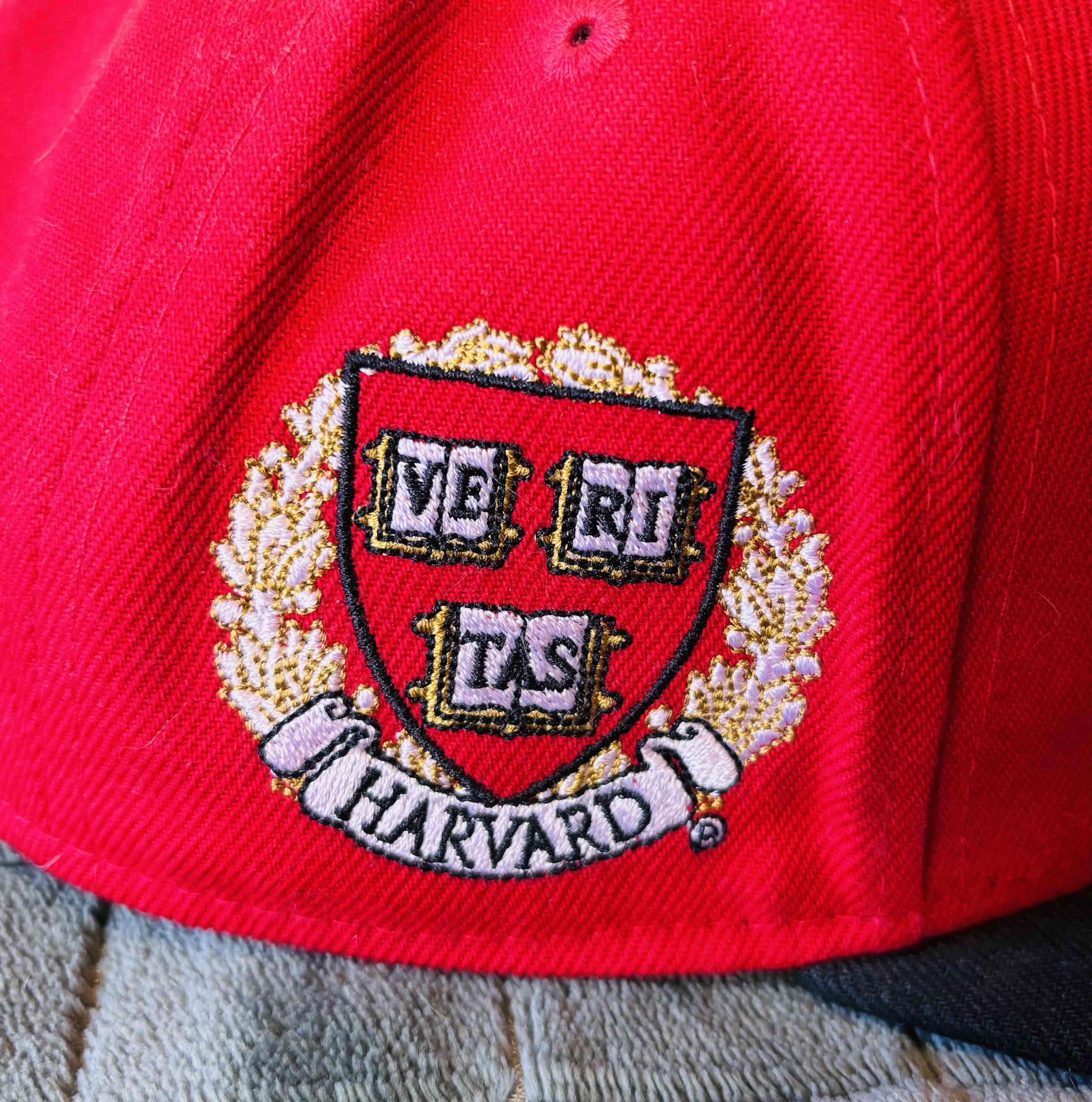 Gorra roja Harvard - miniatura 3
