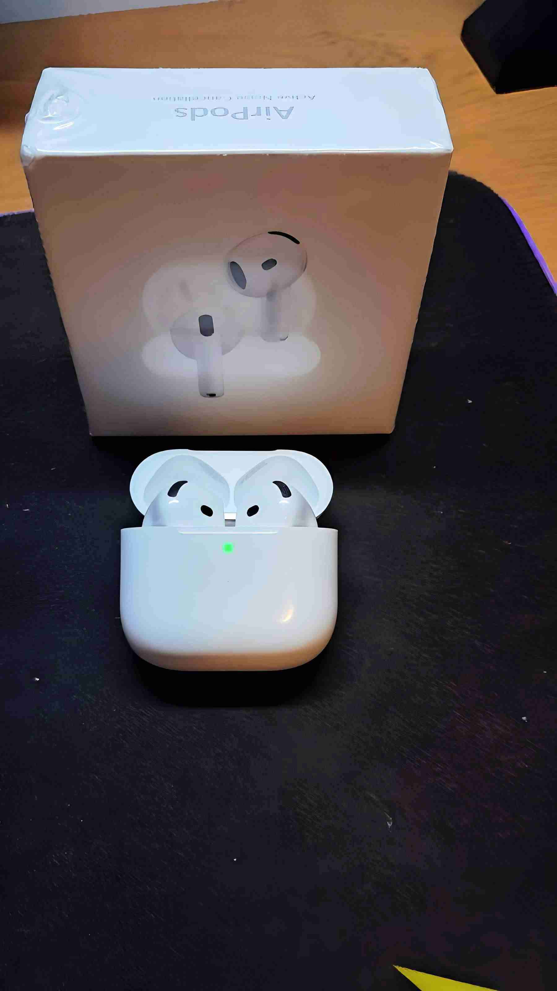 Airpods 4 generación ANC - miniatura 2