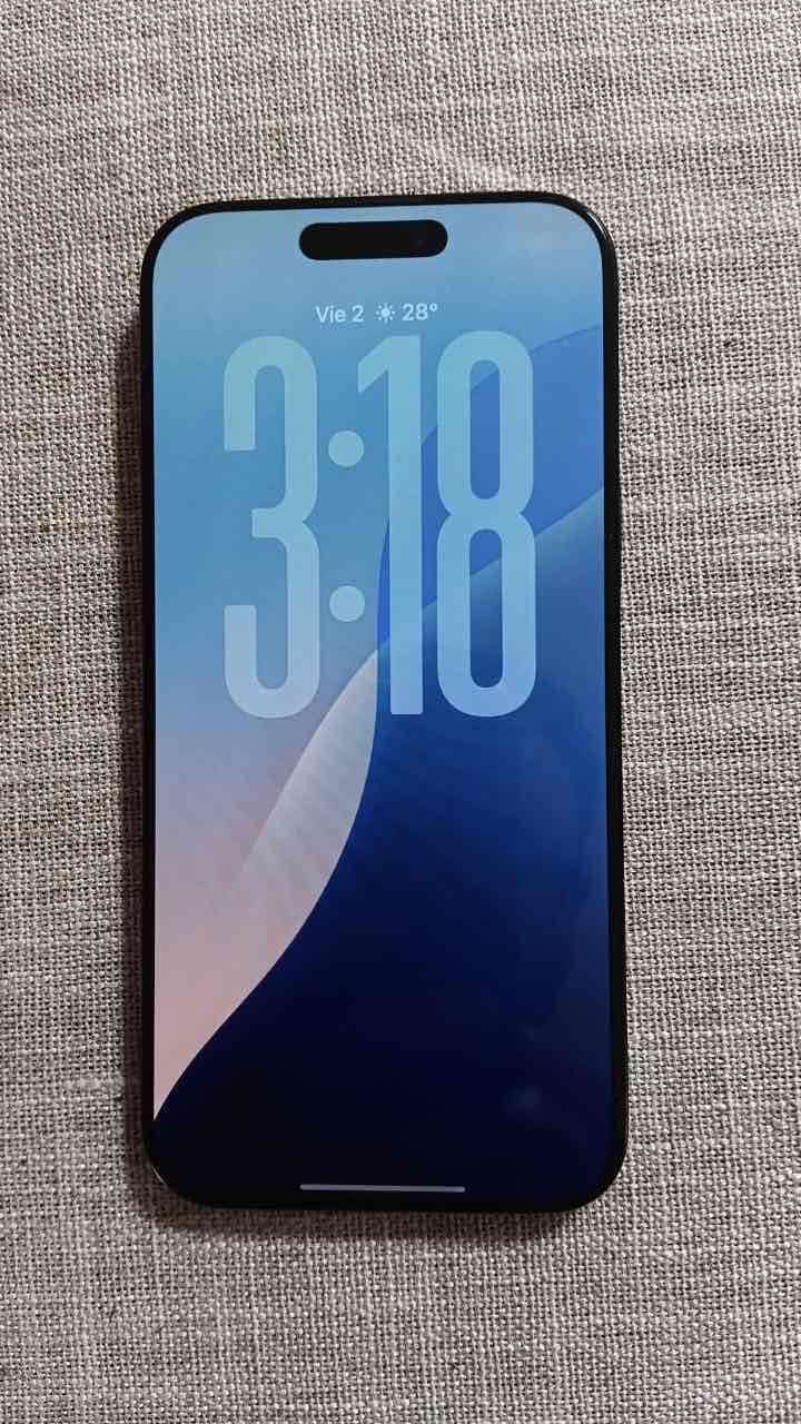 iPhone 16 Pro Max 256GB Negro – Como nuevo - miniatura 3