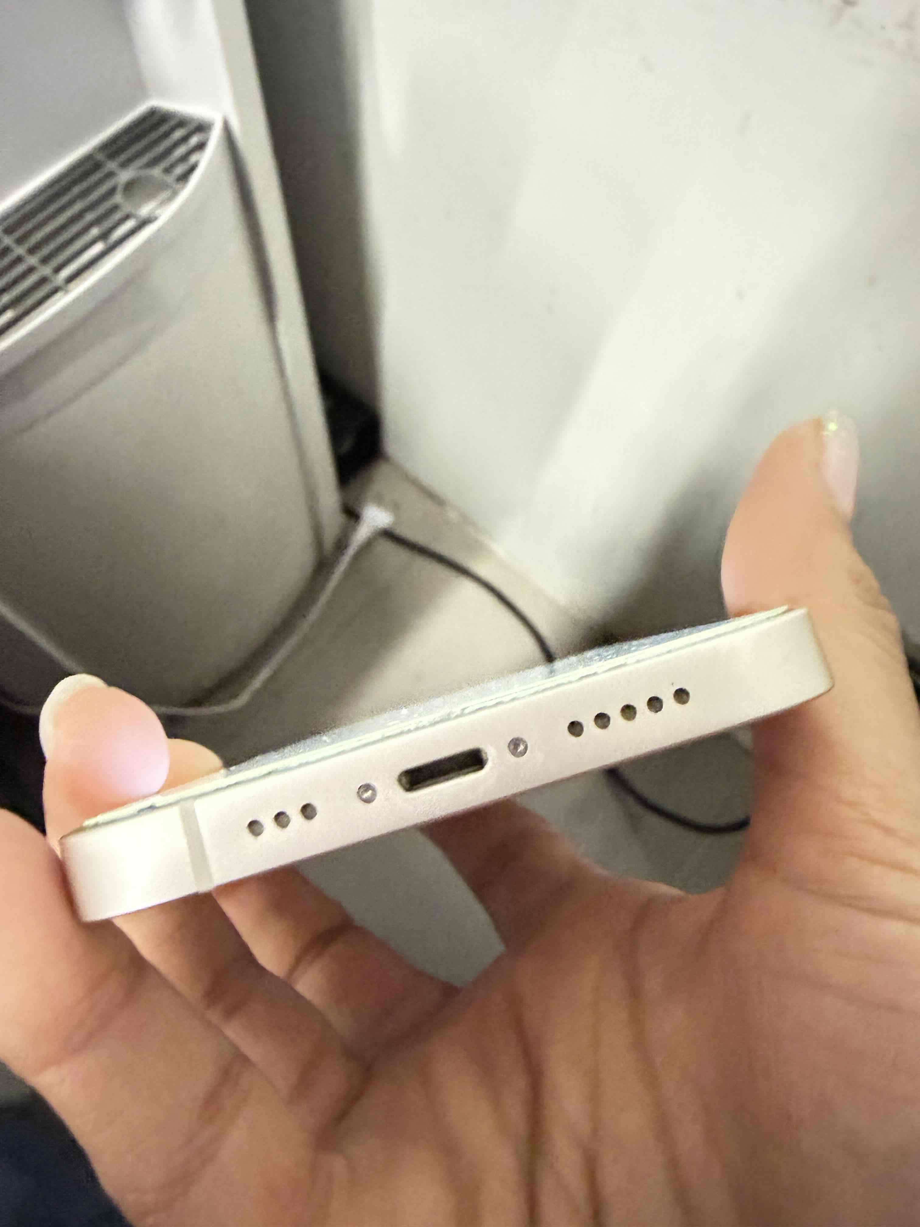 iPhone 13 - miniatura 3