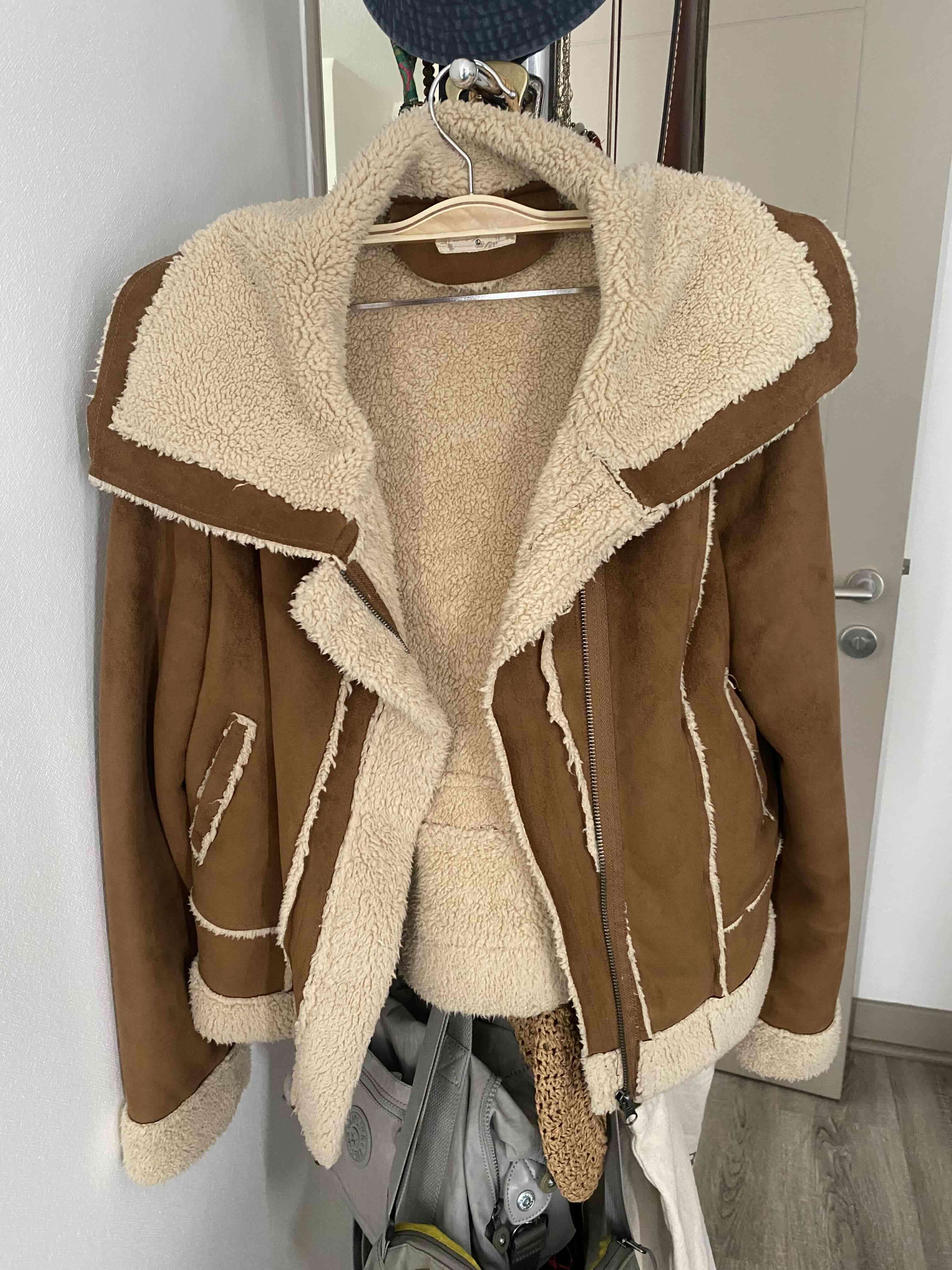 Chaqueta Abrigadora Tela Gamuzada Talla L - miniatura 3