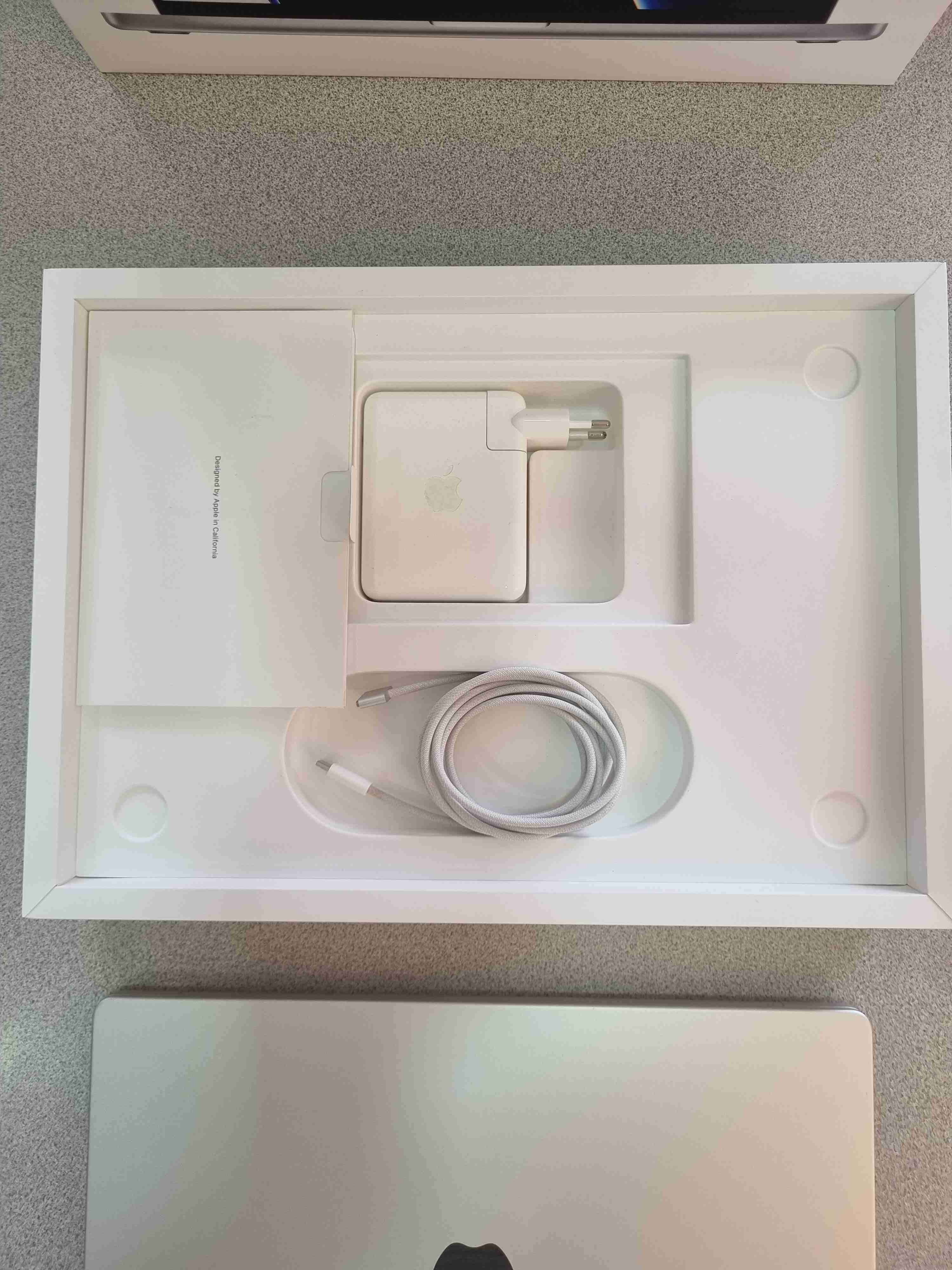 MacBook Pro 16" M1 Pro 16 GB RAM  512 GB SSD - miniatura 4