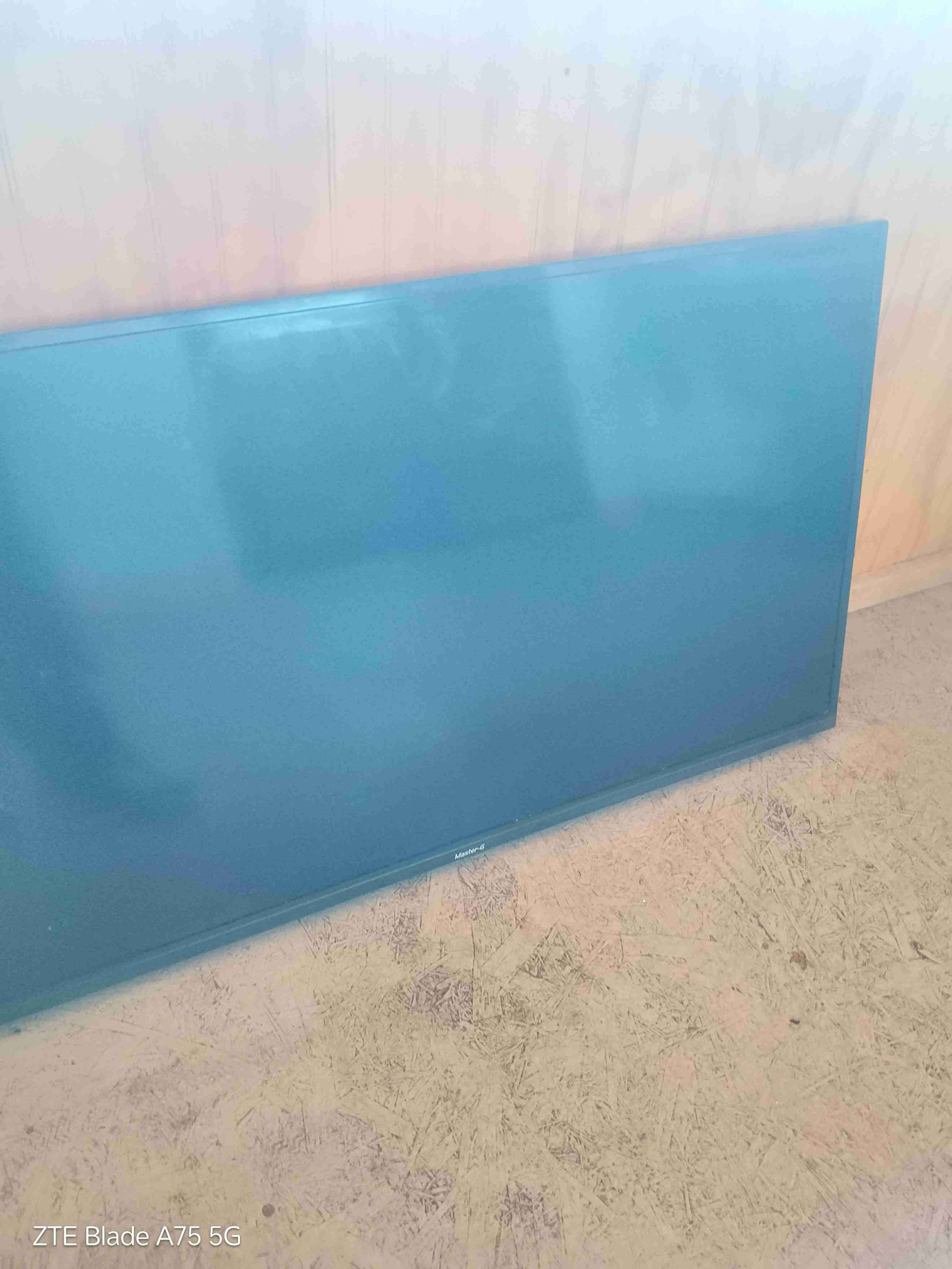 Televisor LED Master-G 40 pulgadas - miniatura 4