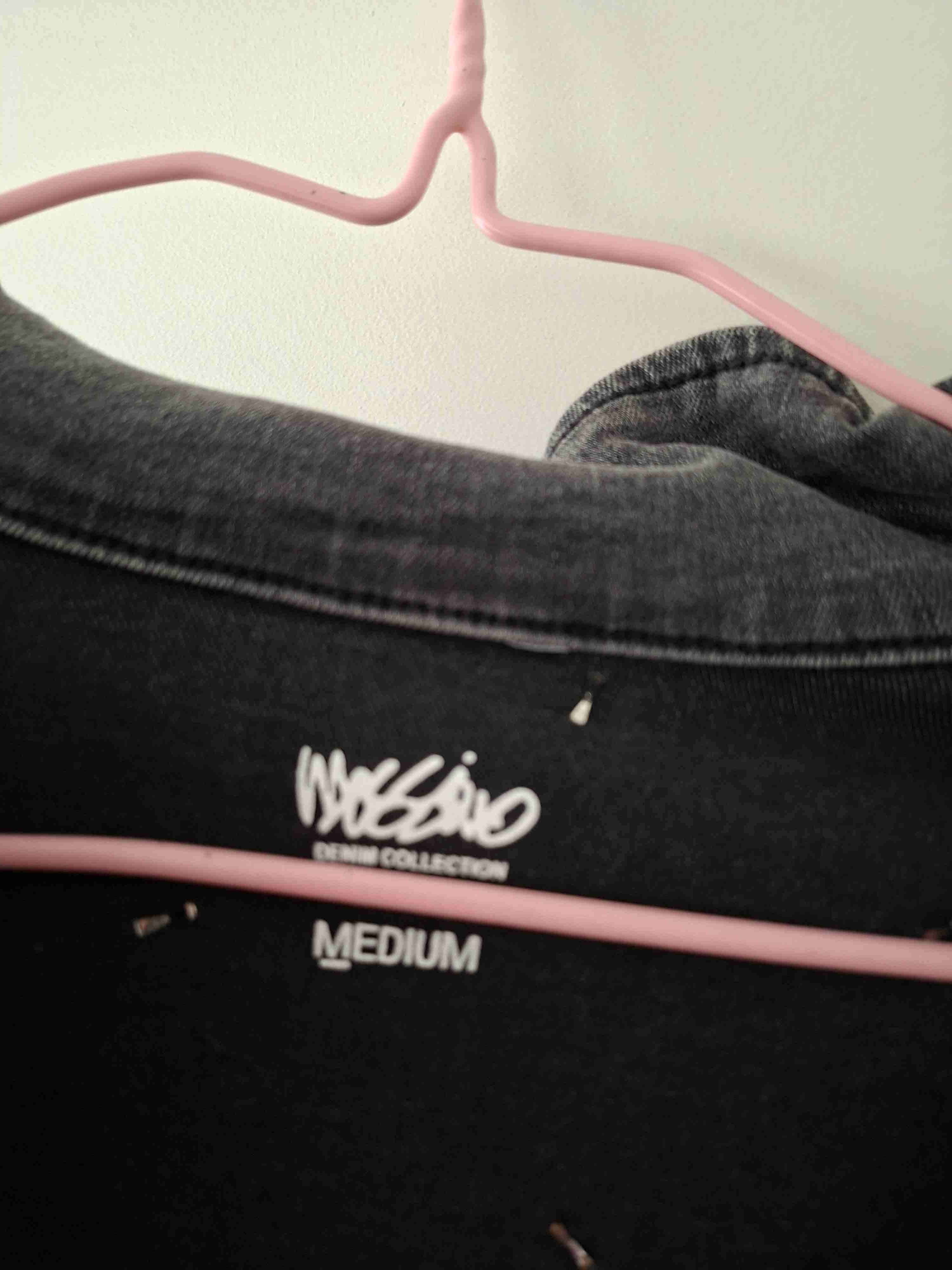 Chaqueta denim con tachas - miniatura 3