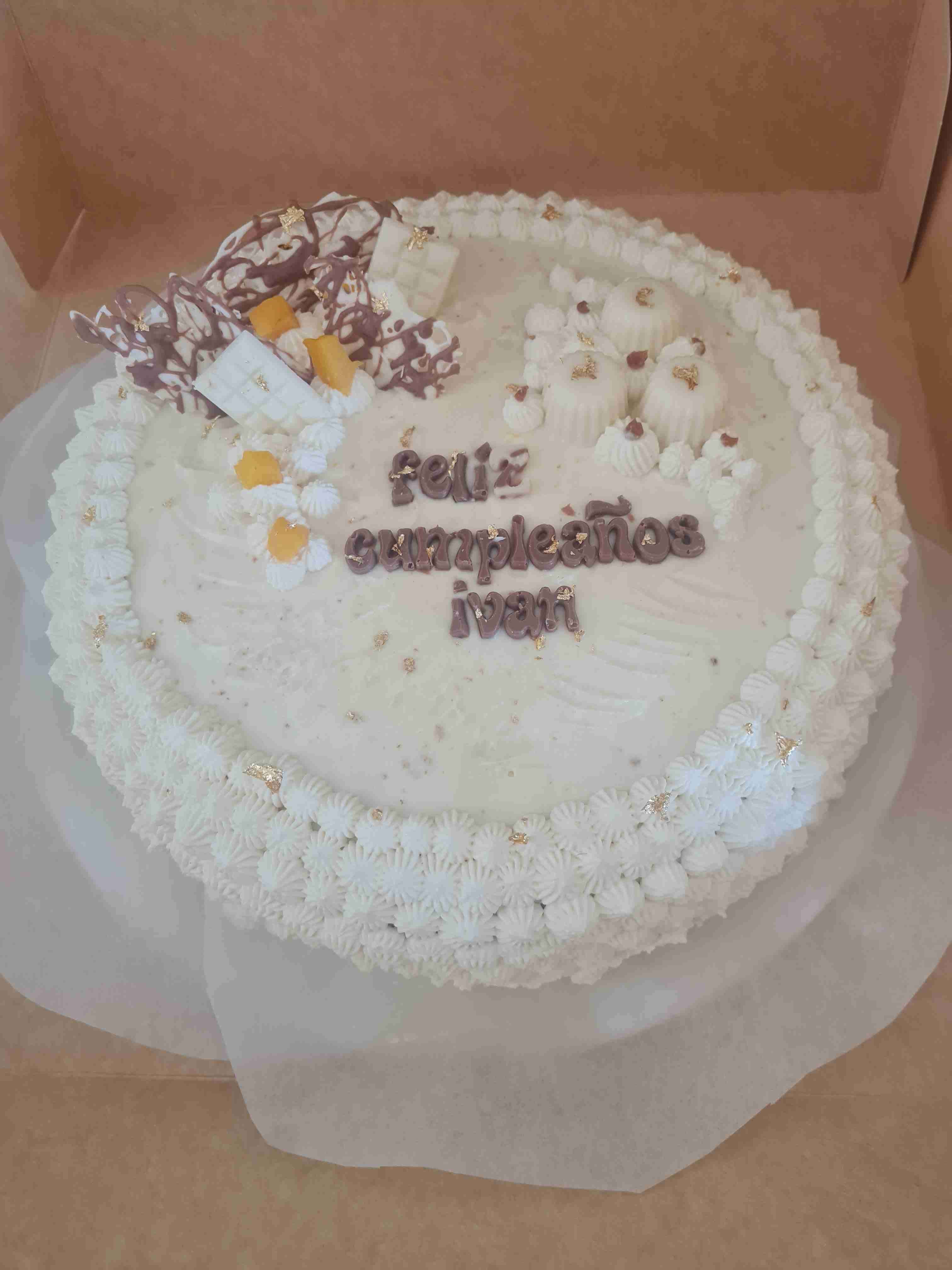 Torta para cumpleaños,fechas especiales - miniatura 6