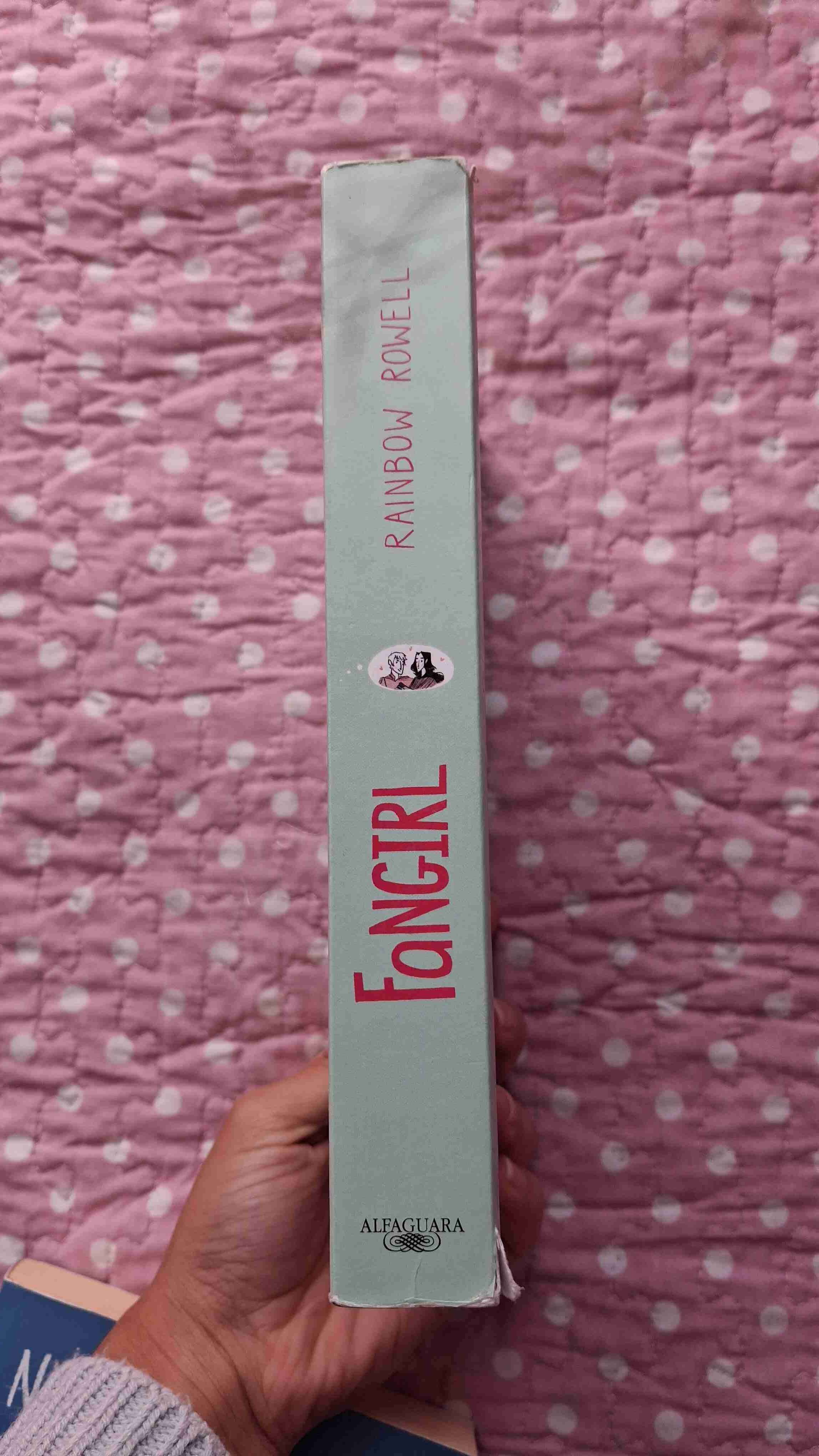 Libro Fangirl de Rainbow Rowell - miniatura 3