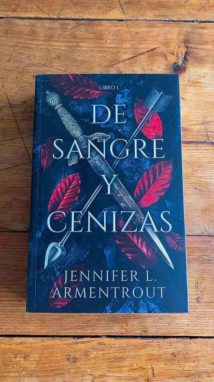 Libro 'De Sangre y Cenizas' - miniatura 1