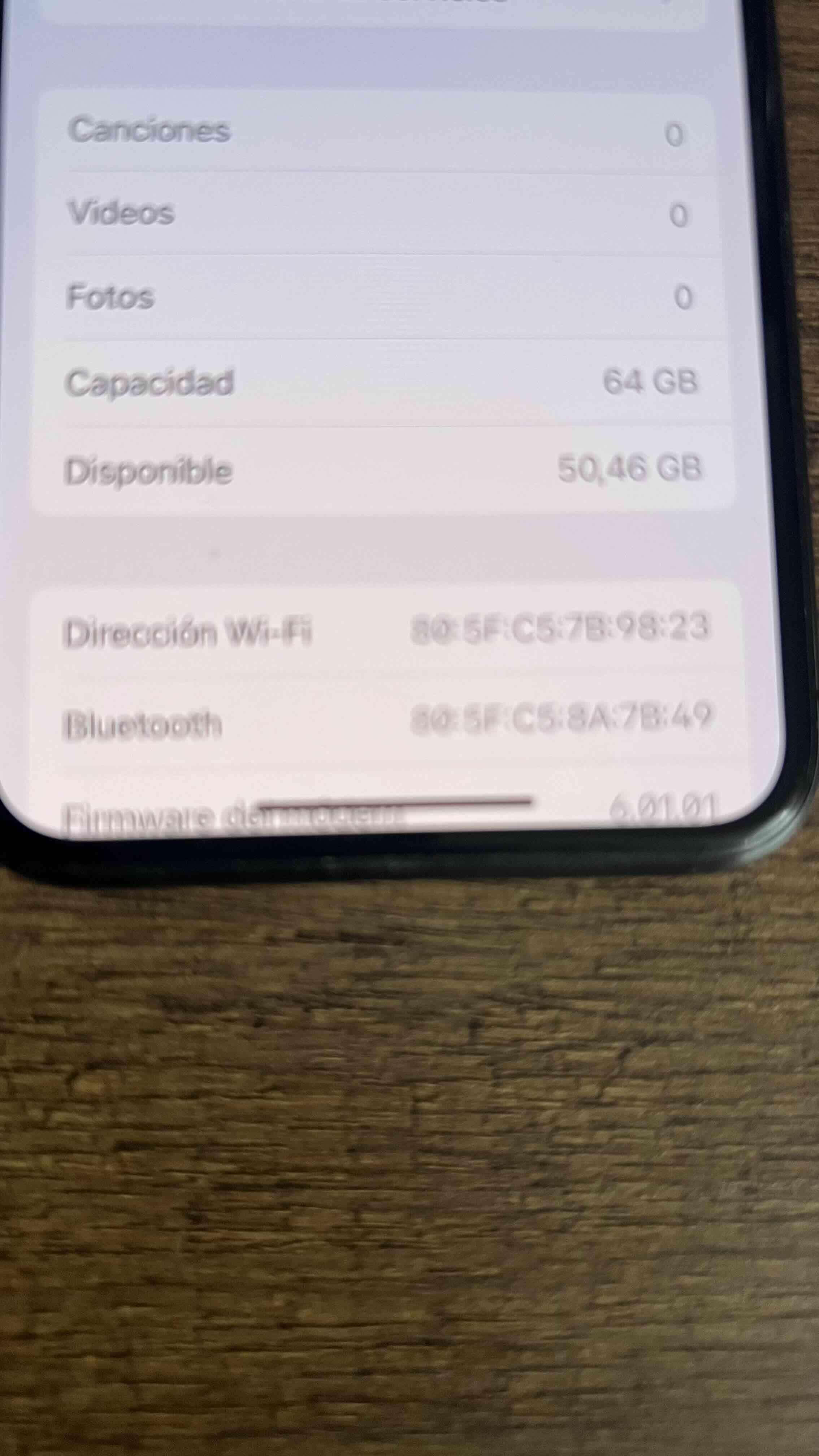 iPhone 11 64 GB excelente estado - miniatura 6